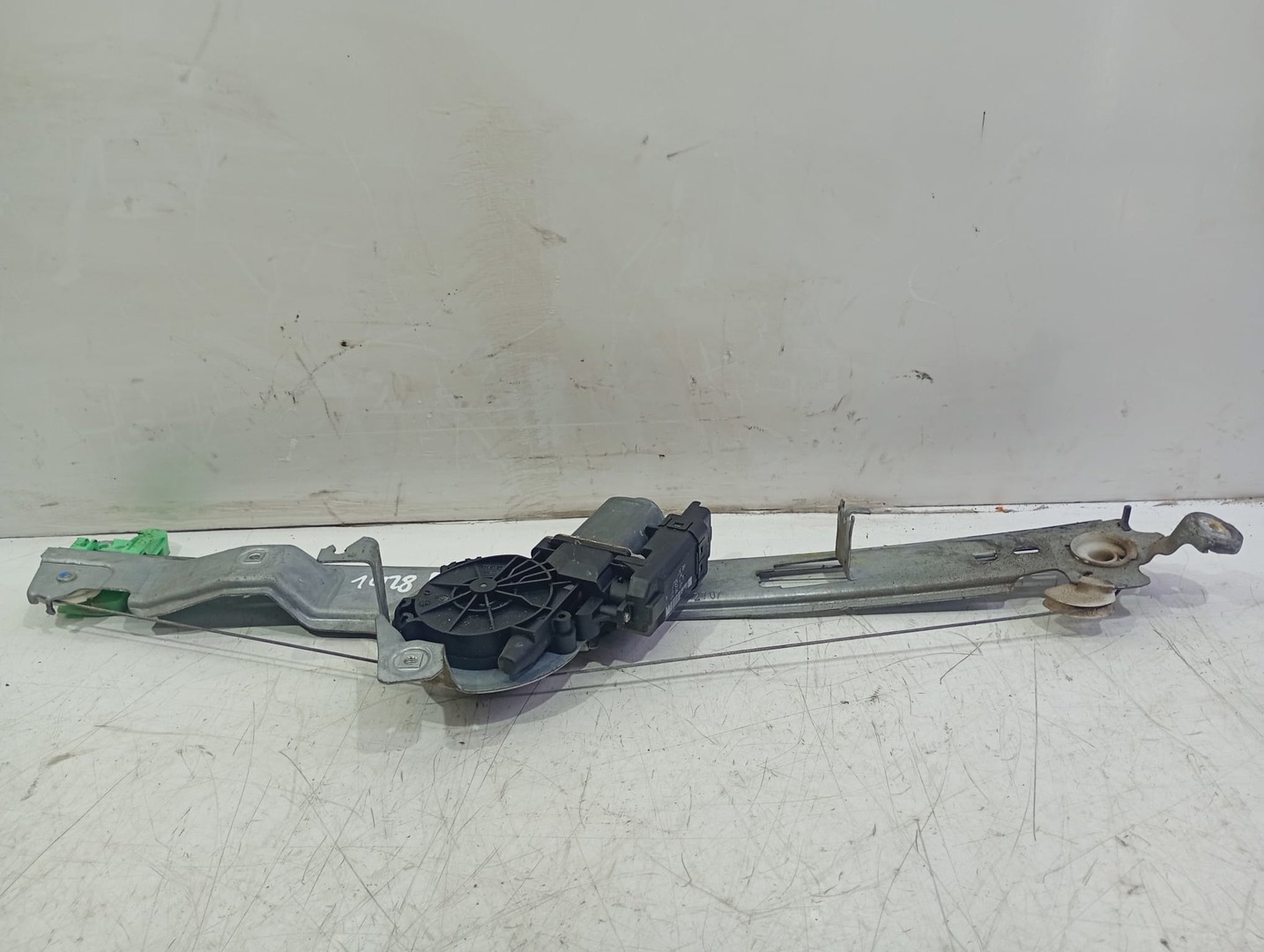 Macara geam dreapta fata Renault Scenic 2 (facelift) (2006 - 2010)