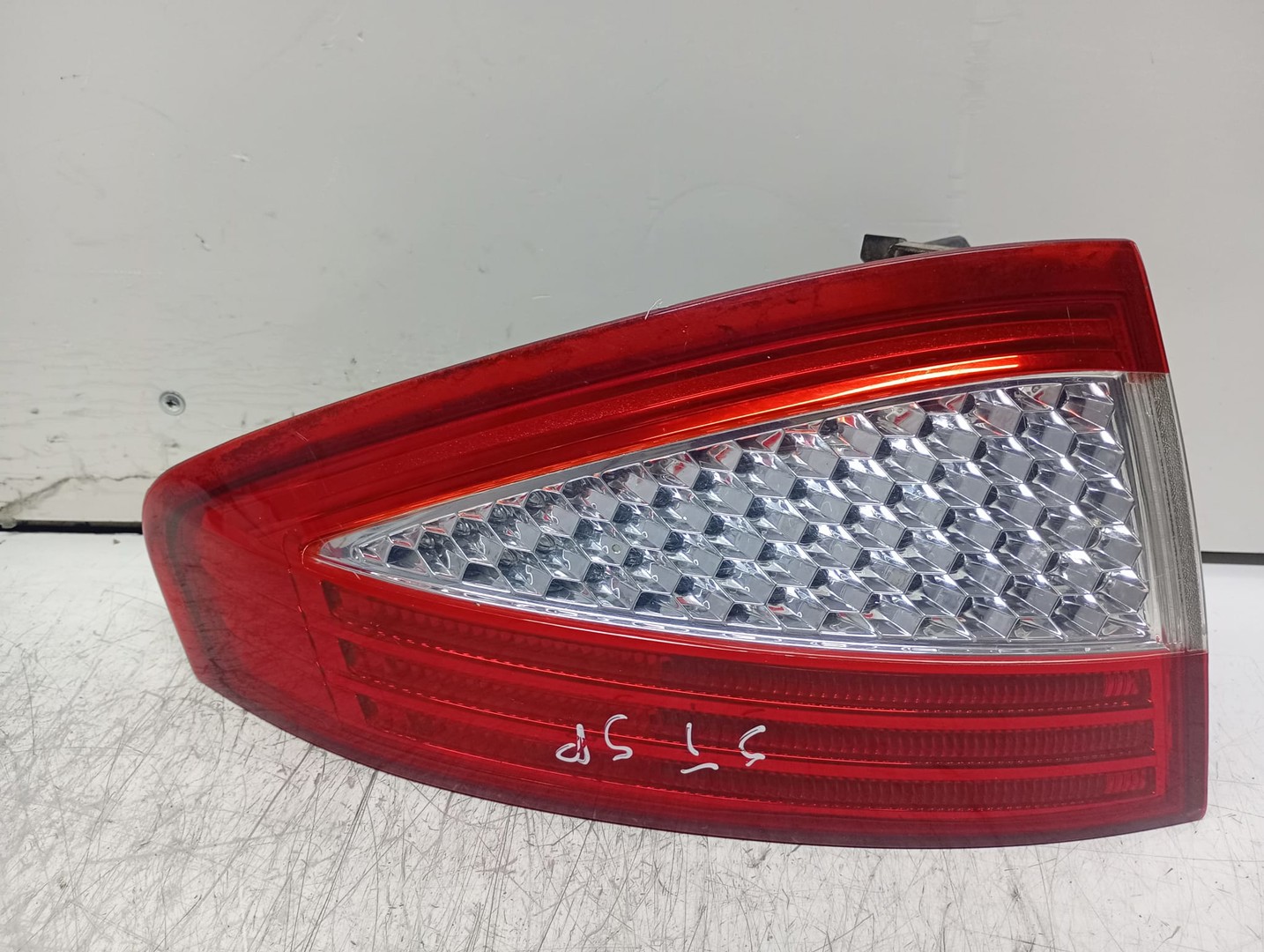 Stop stanga 7S71-13405-a Ford Mondeo MK4 (2007 - 2010)