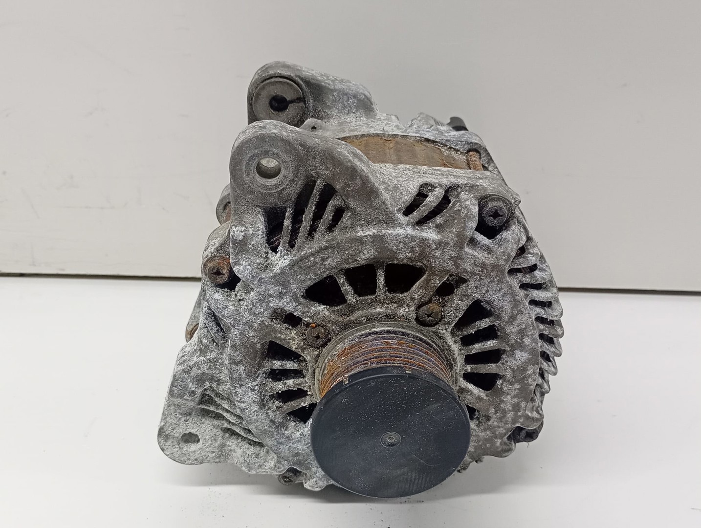 Alternator 8200654785 A004TJ0282 Renault Laguna 3 (2007 - 2011)