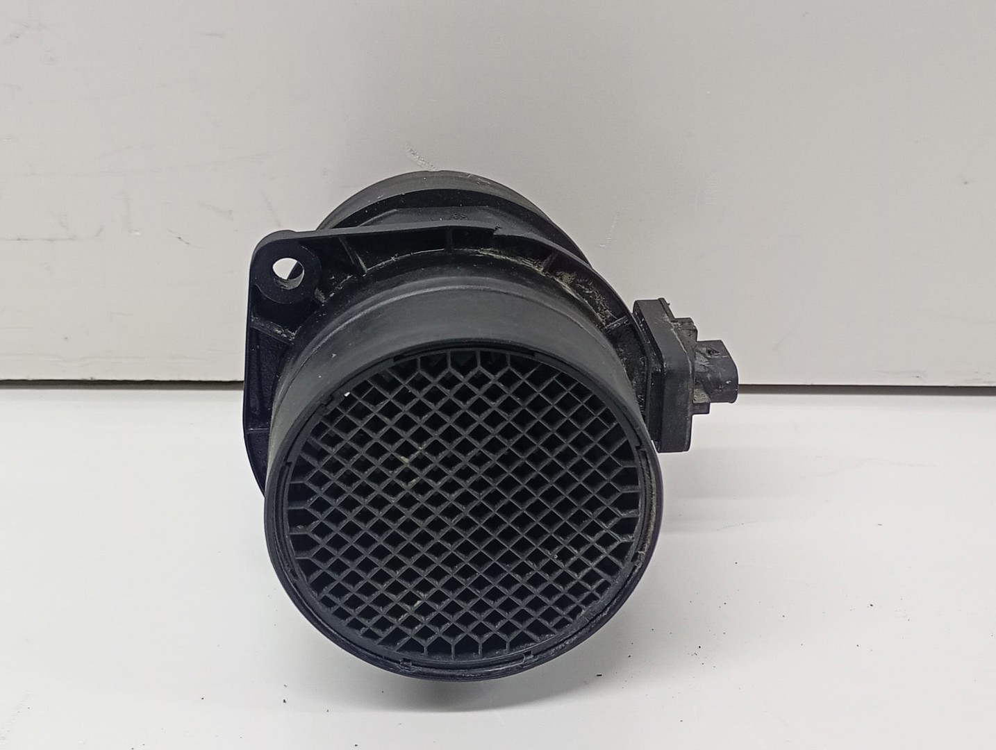 Debitmetru aer 03L906461A Volkswagen Passat B7 (2010 - 2015)