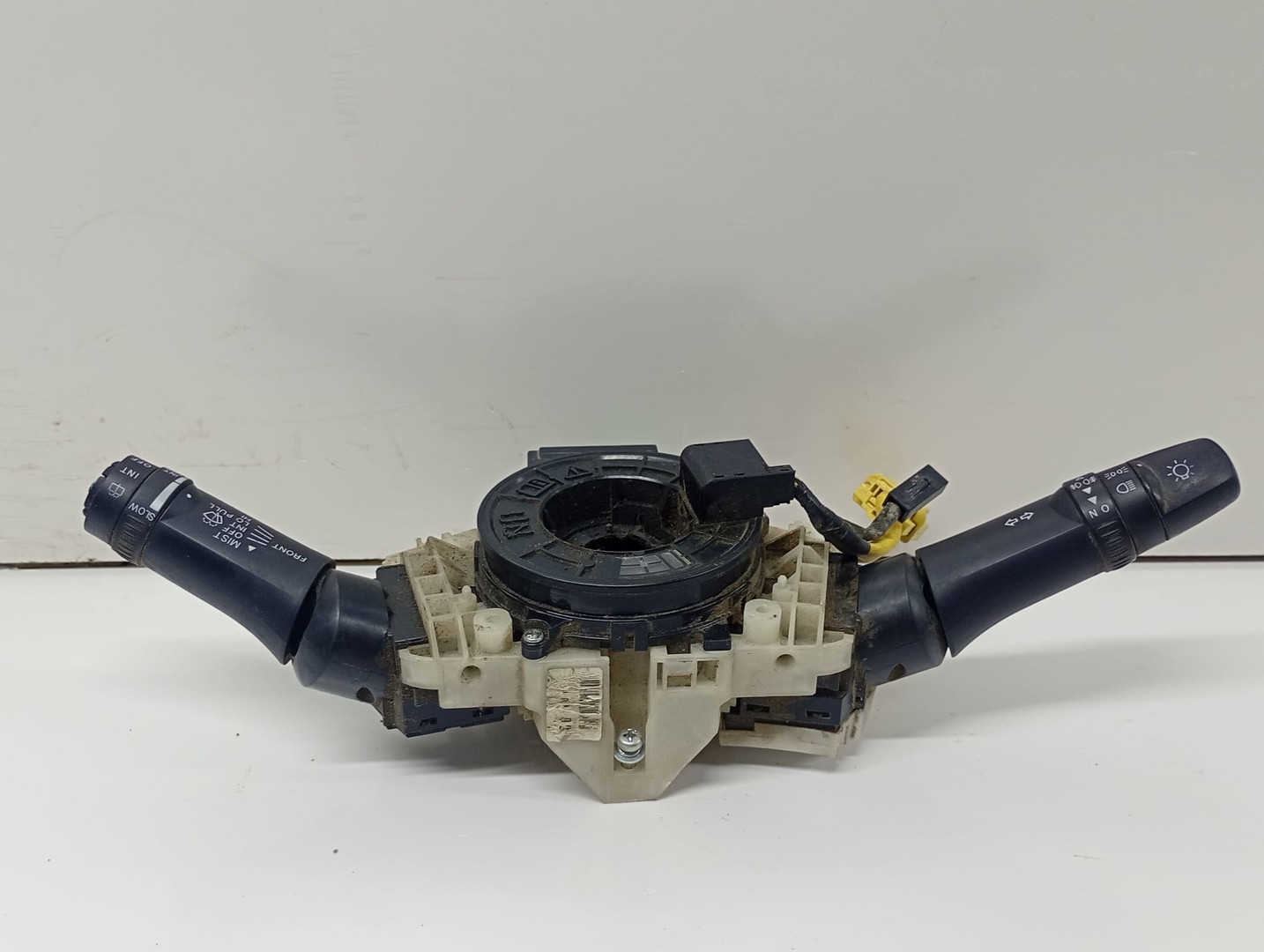 Ansamblu manete spira volan 17d706 Mitsubishi Outlander 2 (2005 - 2009)