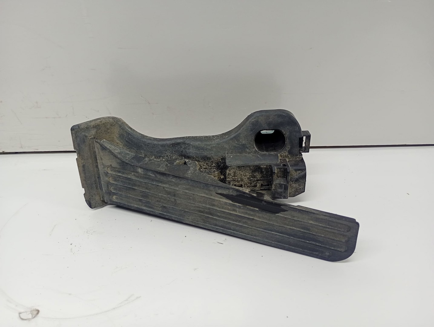 Pedala acceleratie 1k1723503L Volkswagen Passat B6 (2005 - 2010)