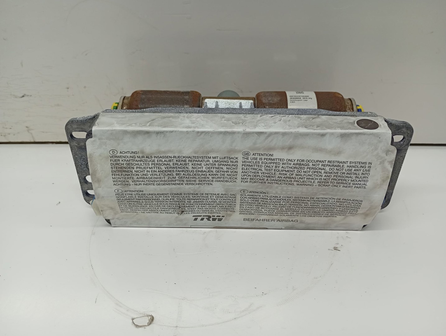 Airbag pasager 3C0880204B Volkswagen Passat B6 (2005 - 2010)