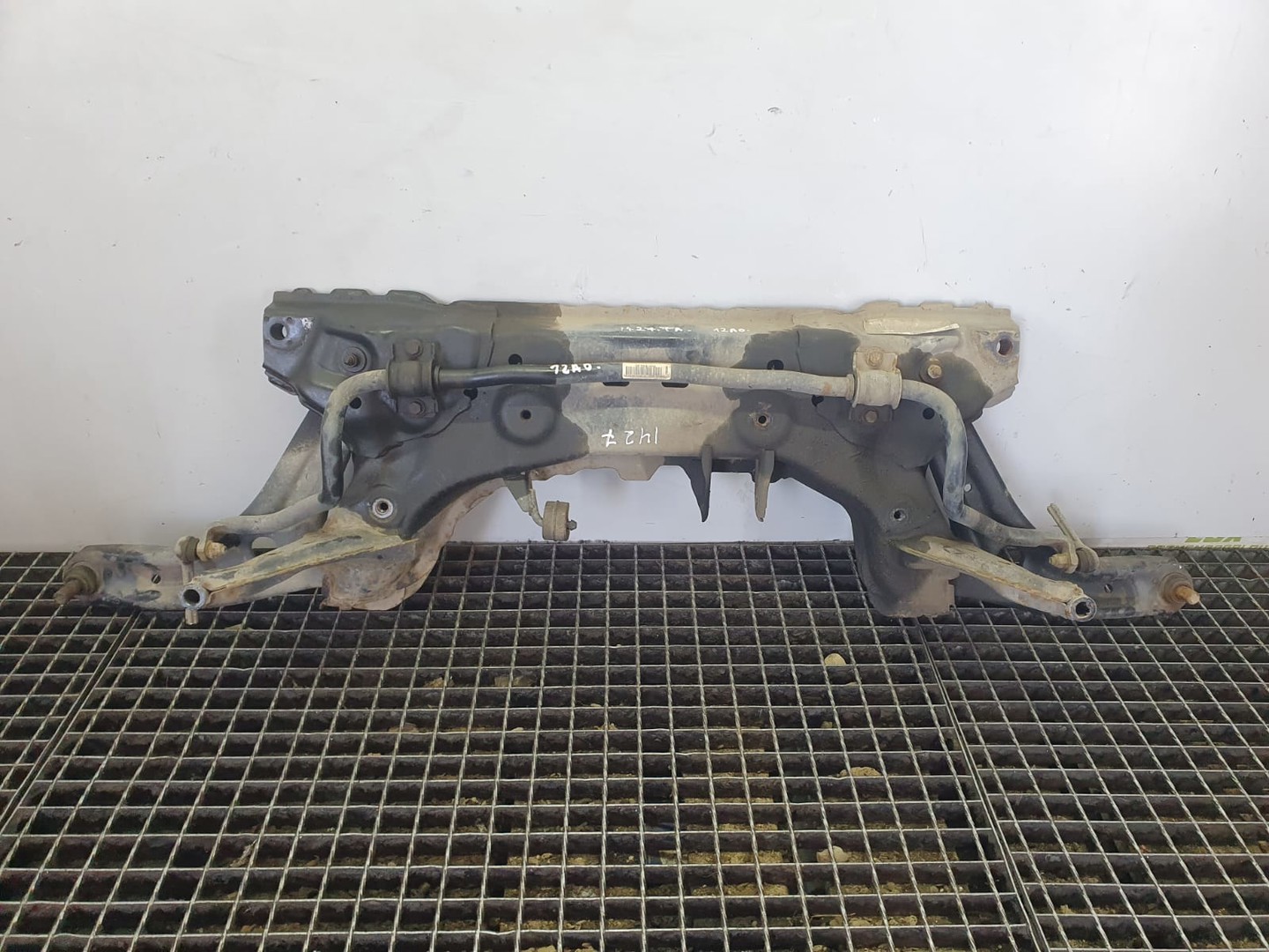 Cadru motor 8v51-5494-ac Ford Fiesta 6 (facelift) (2013 - 2020)