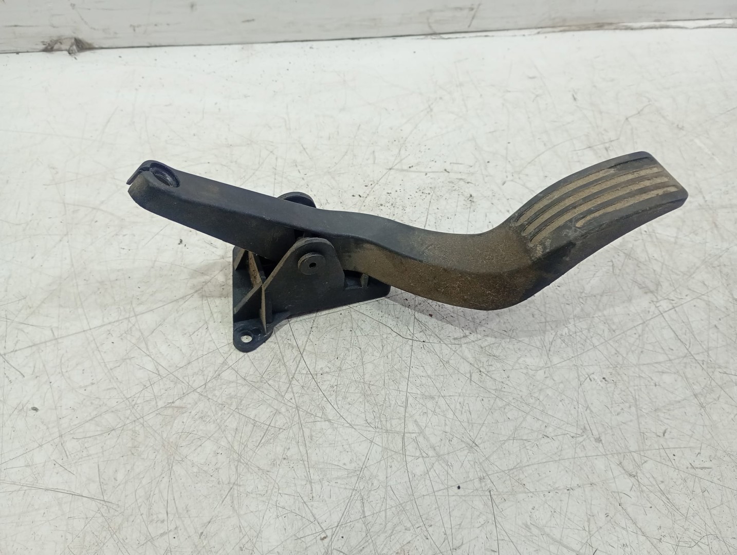 Pedala acceleratie 98ab9p732ae Ford Focus 1 (1999 - 2004)