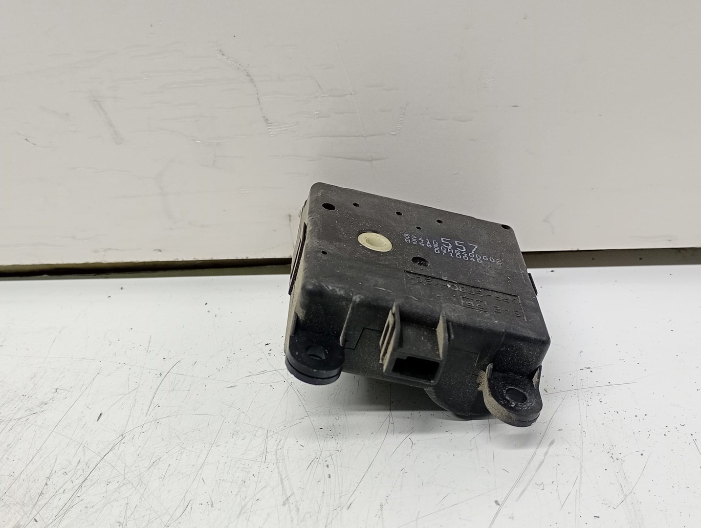 Motoras clapeta mixaj aer 52410557 Renault Laguna 3 (2007 - 2011)