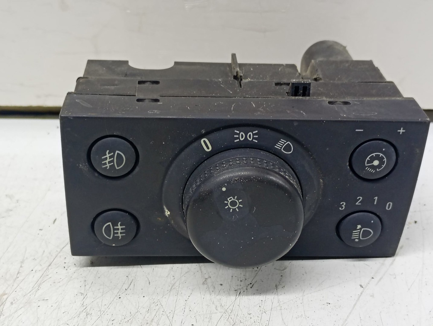 Bloc lumini 25354406 Opel Astra H (2004 - 2007)
