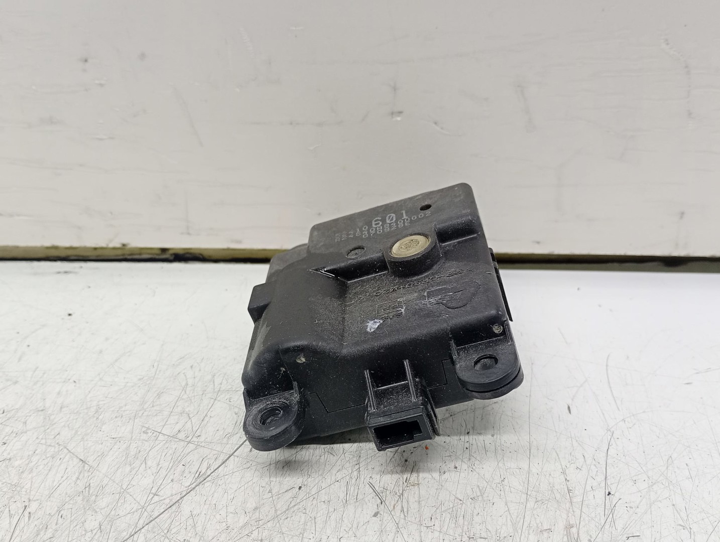 Motoras clapeta mixaj aer 52410601 Renault Laguna 3 (2007 - 2011)