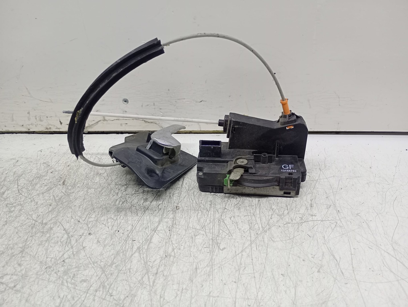 Broasca dreapta fata 13154792 Opel Meriva 1 (facelift) (2004 - 2010)
