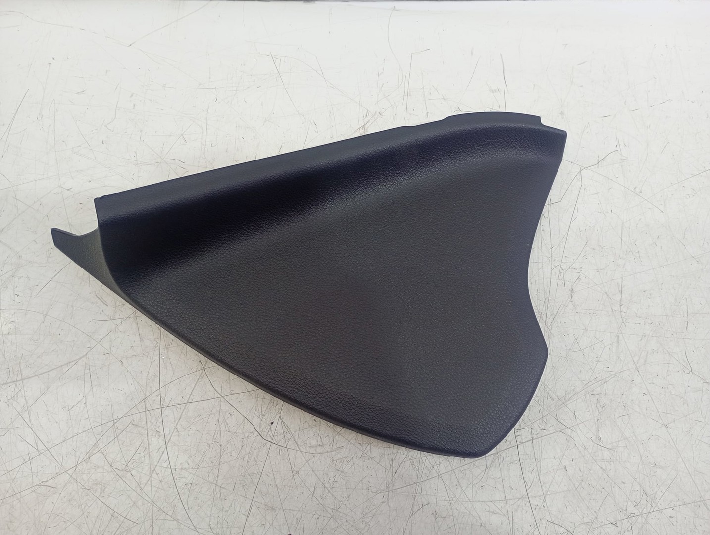 Ornament bord a1766800189 Mercedes Benz GLA-Class X156 (2013 - 2017)