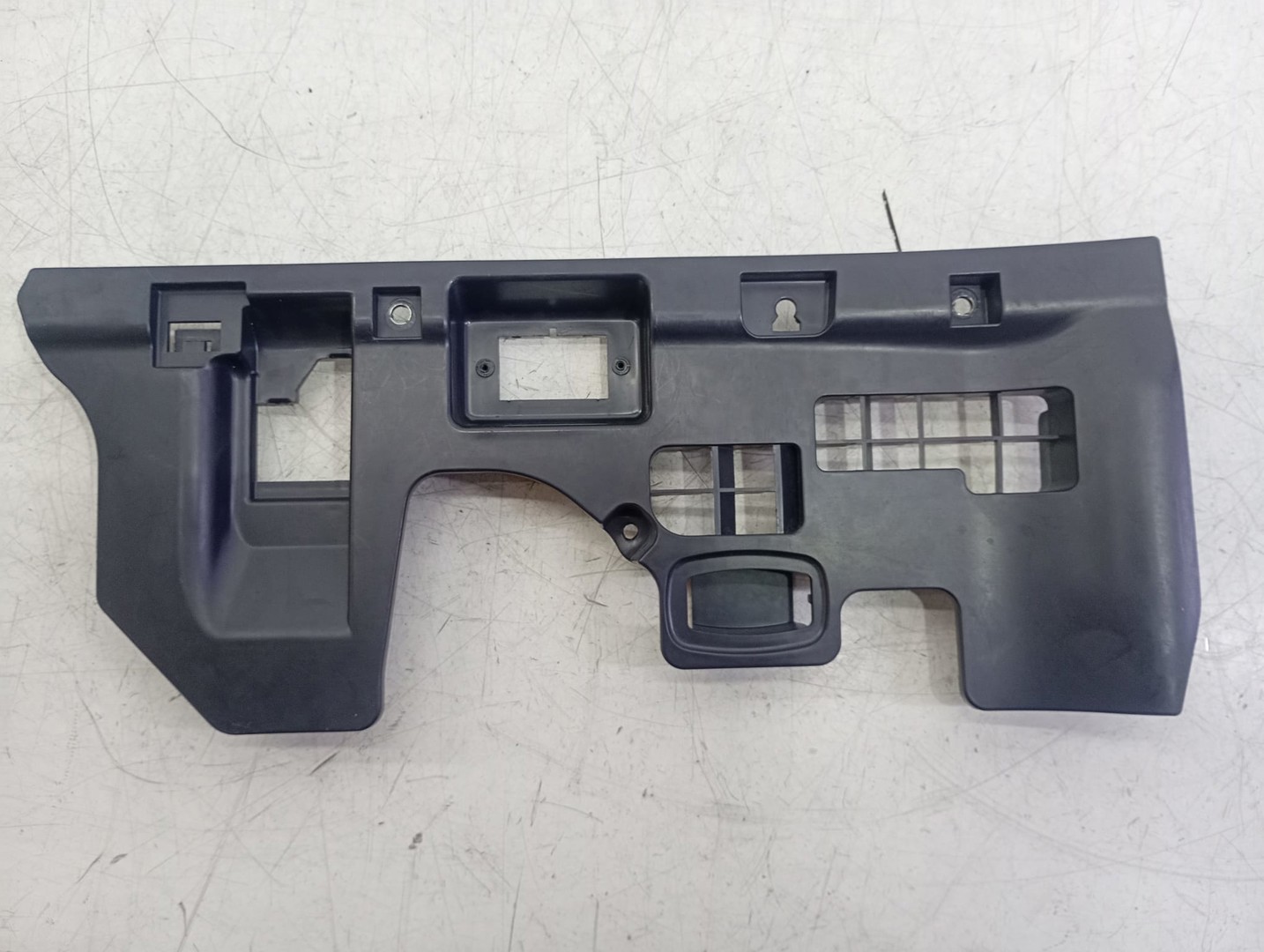 Ornament bord a1766800006 Mercedes Benz GLA-Class X156 (2013 - 2017)