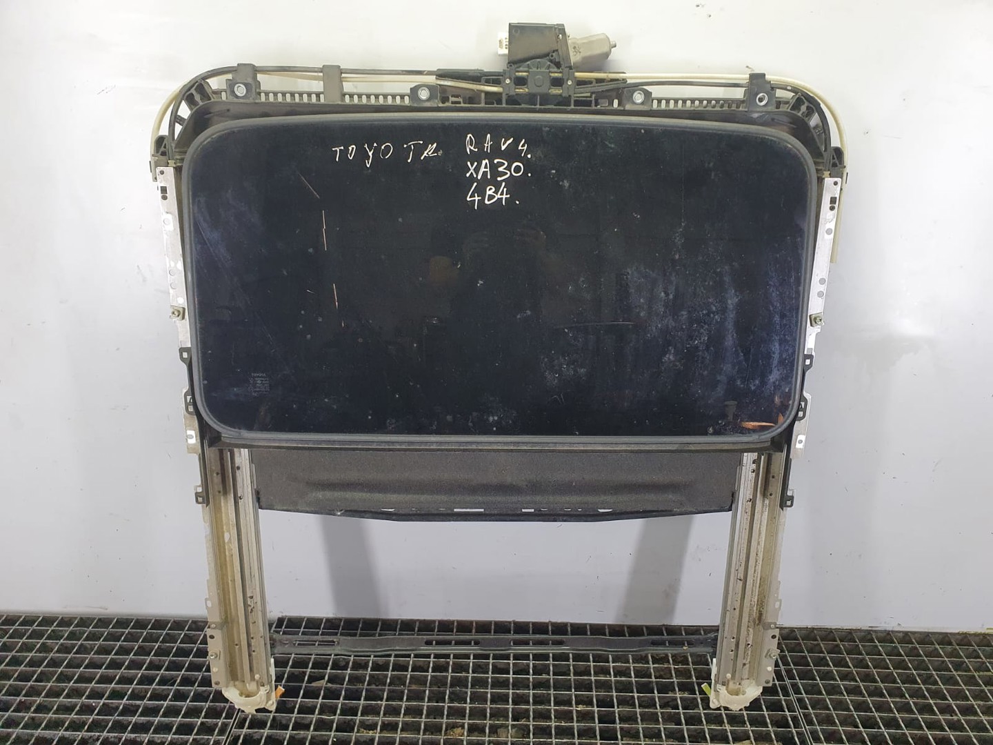 Trapa panoramica 233100-0280 Toyota RAV4 3 (XA30) (2005 - 2010)