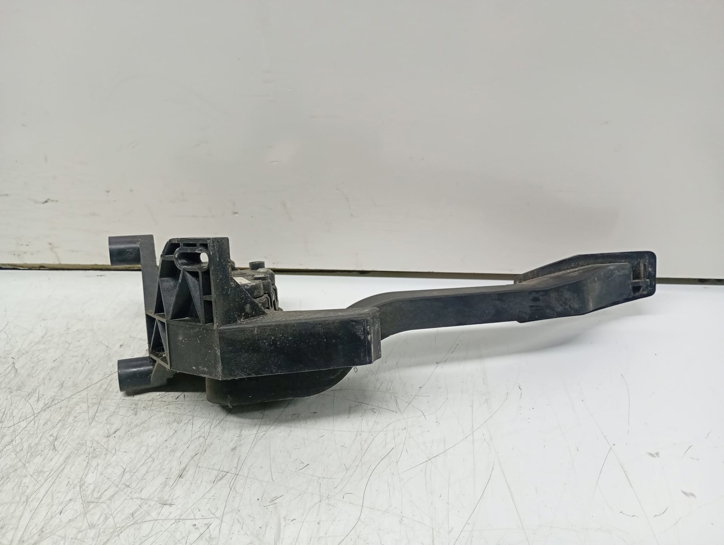 Pedala acceleratie 9129423 Opel Tigra 2 (2004 - 2009)