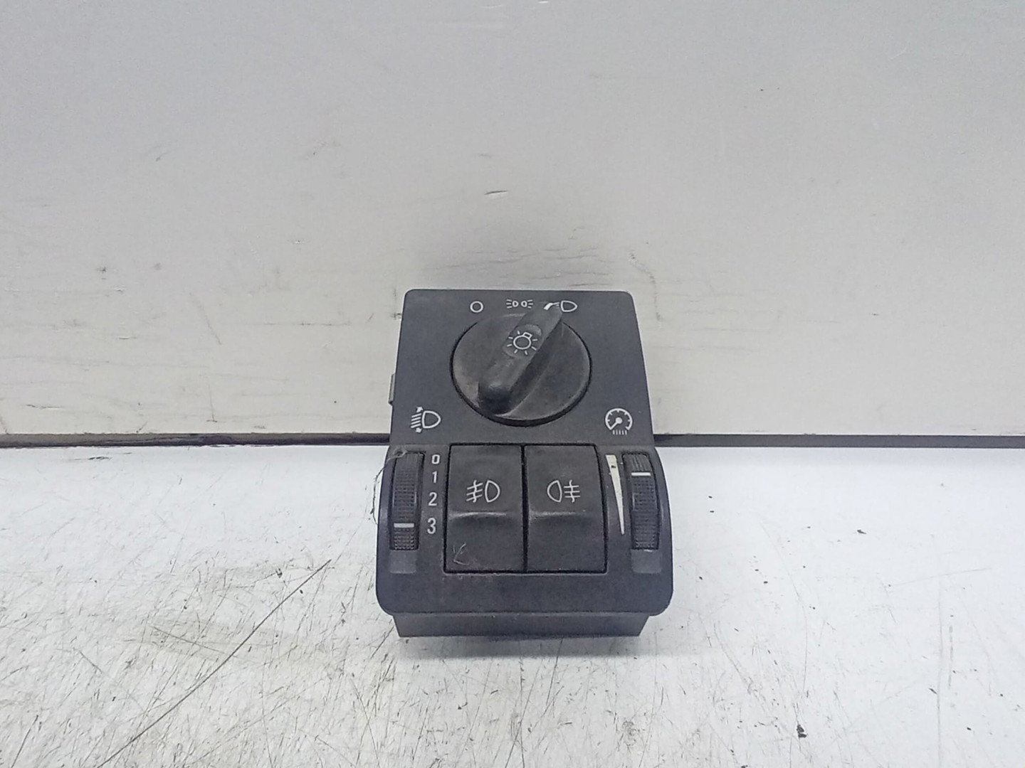 Bloc lumini 9116609 Opel Tigra 2 (2004 - 2009)