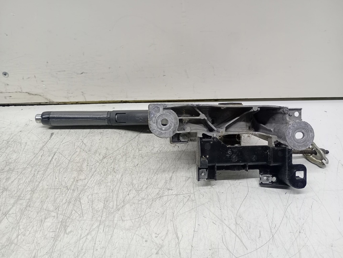 Maneta frana de mana 1k0711303M Volkswagen Golf 6 (2008 - 2015)
