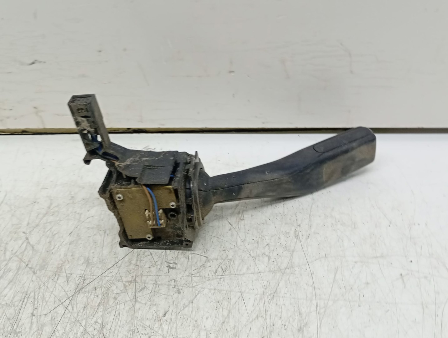 Maneta stergatoare 1k0953519H Volkswagen Golf 6 (2008 - 2015)