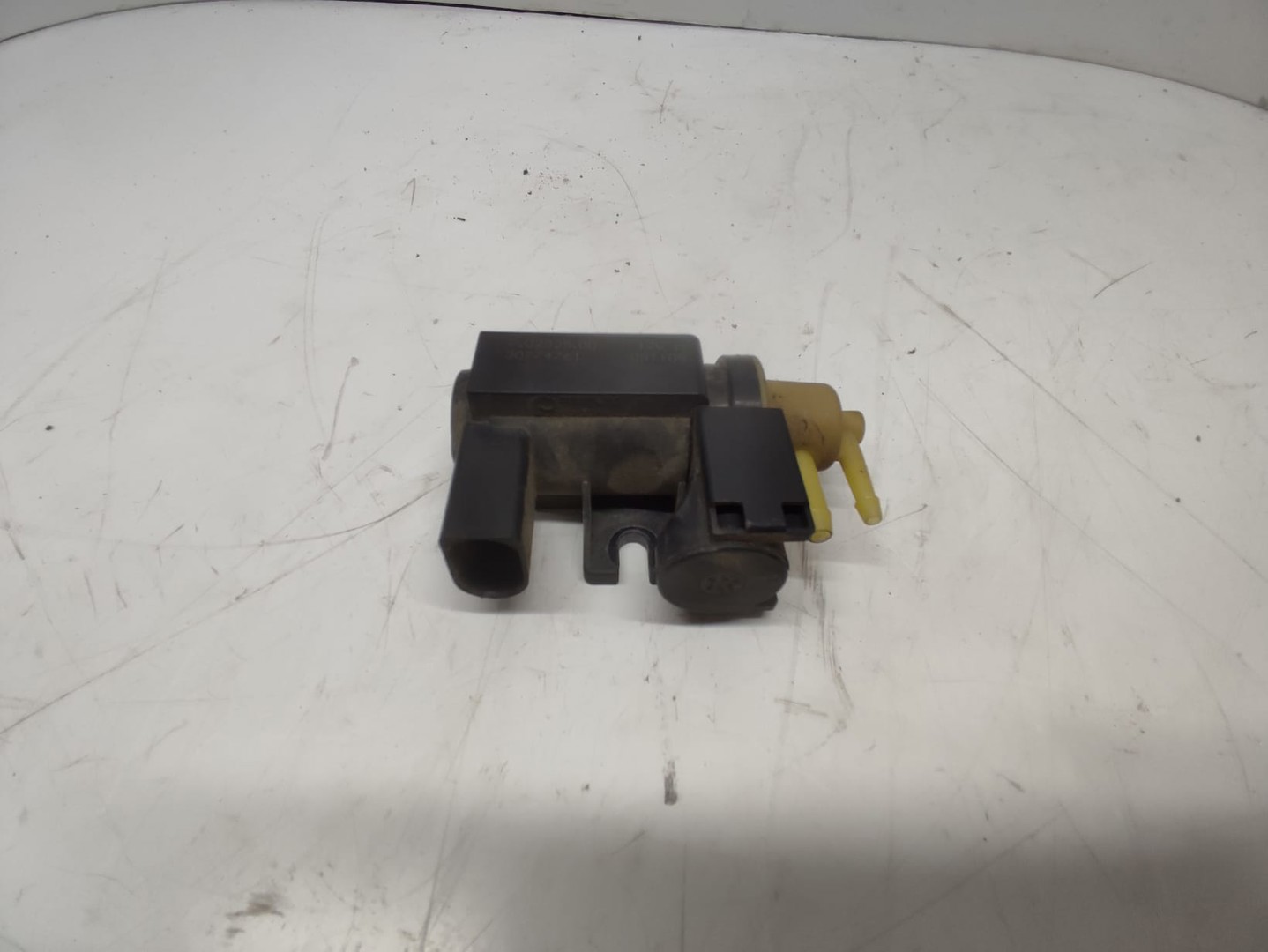 Electrovalva vacuum 70232500 Volvo XC60 1 (2008 - 2013)