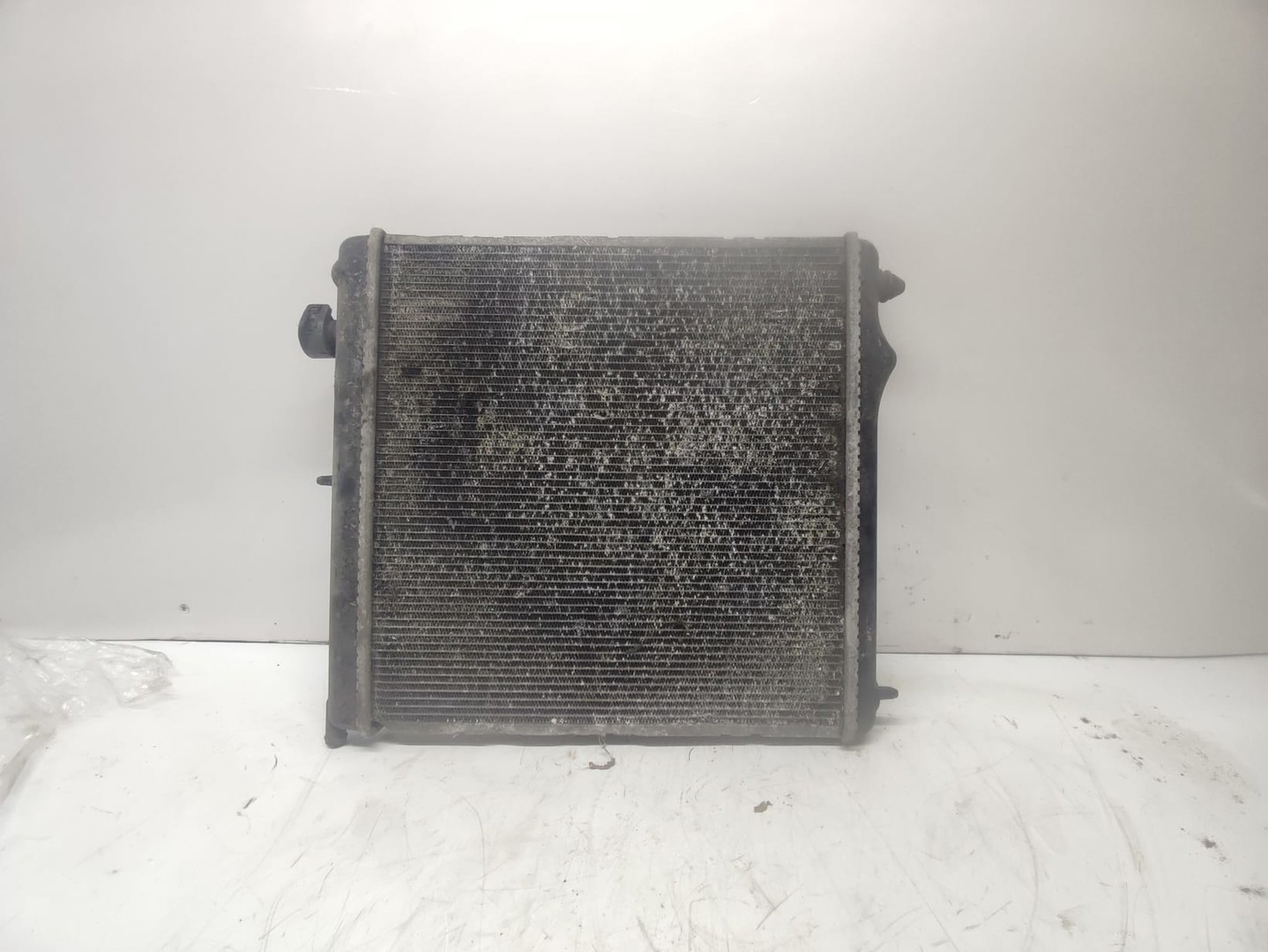 Radiator apa 870960400 870860400 Peugeot 207 1 (2006 - 2009)