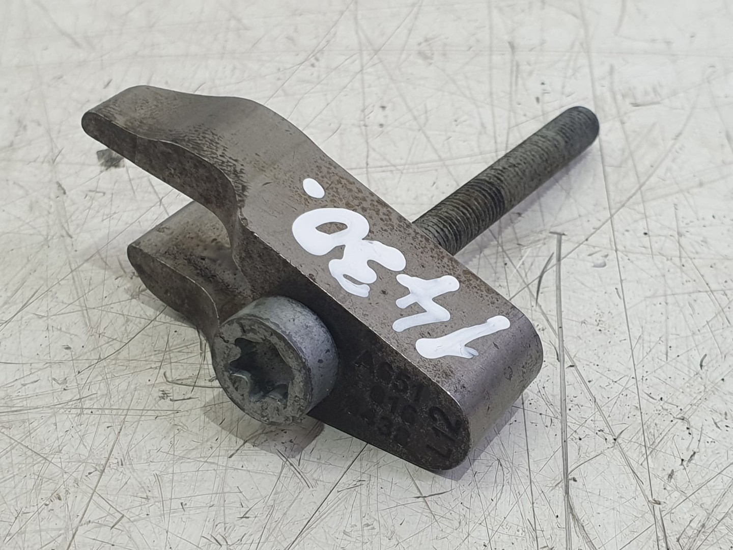 Brida injector a6510160438 Mercedes Benz GLA-Class X156 (2013 - 2017)