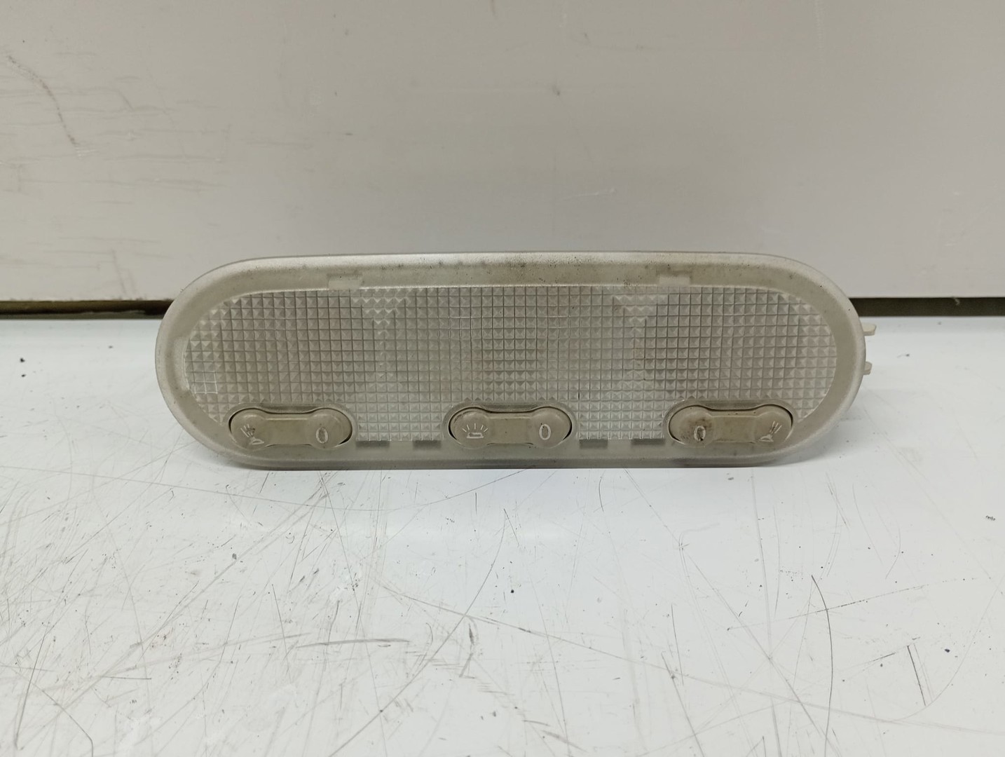 Plafoniera 8200073234 Renault Scenic 2 (facelift) (2006 - 2010)