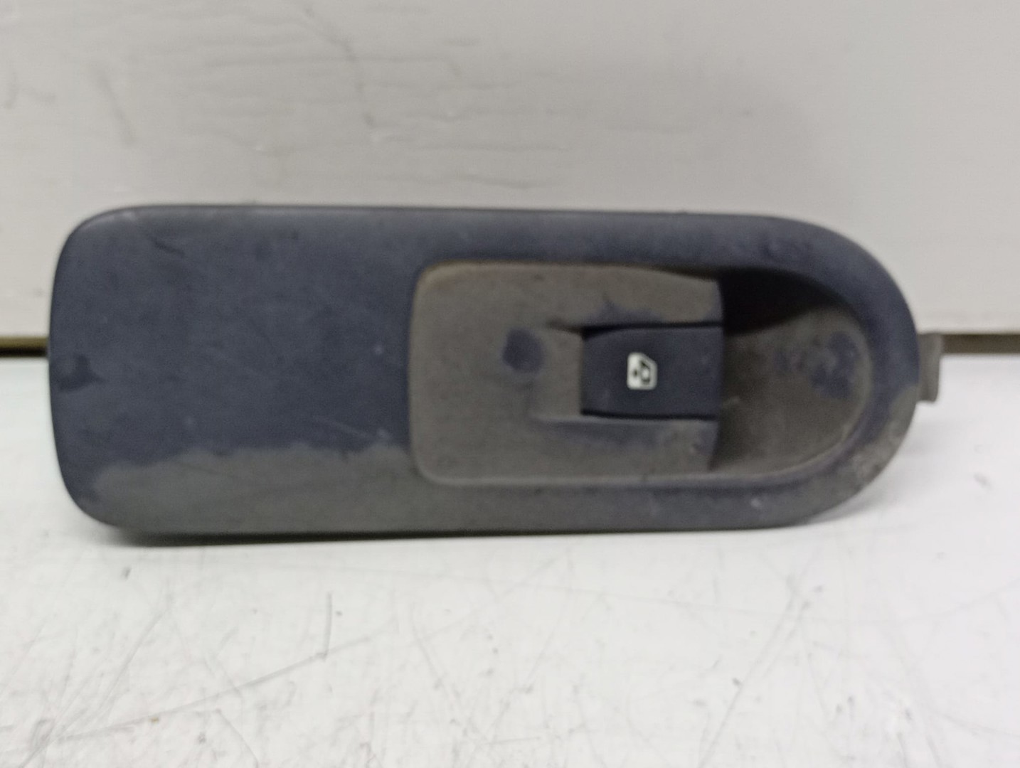 Buton geam 156013740 Renault Scenic 2 (facelift) (2006 - 2010)
