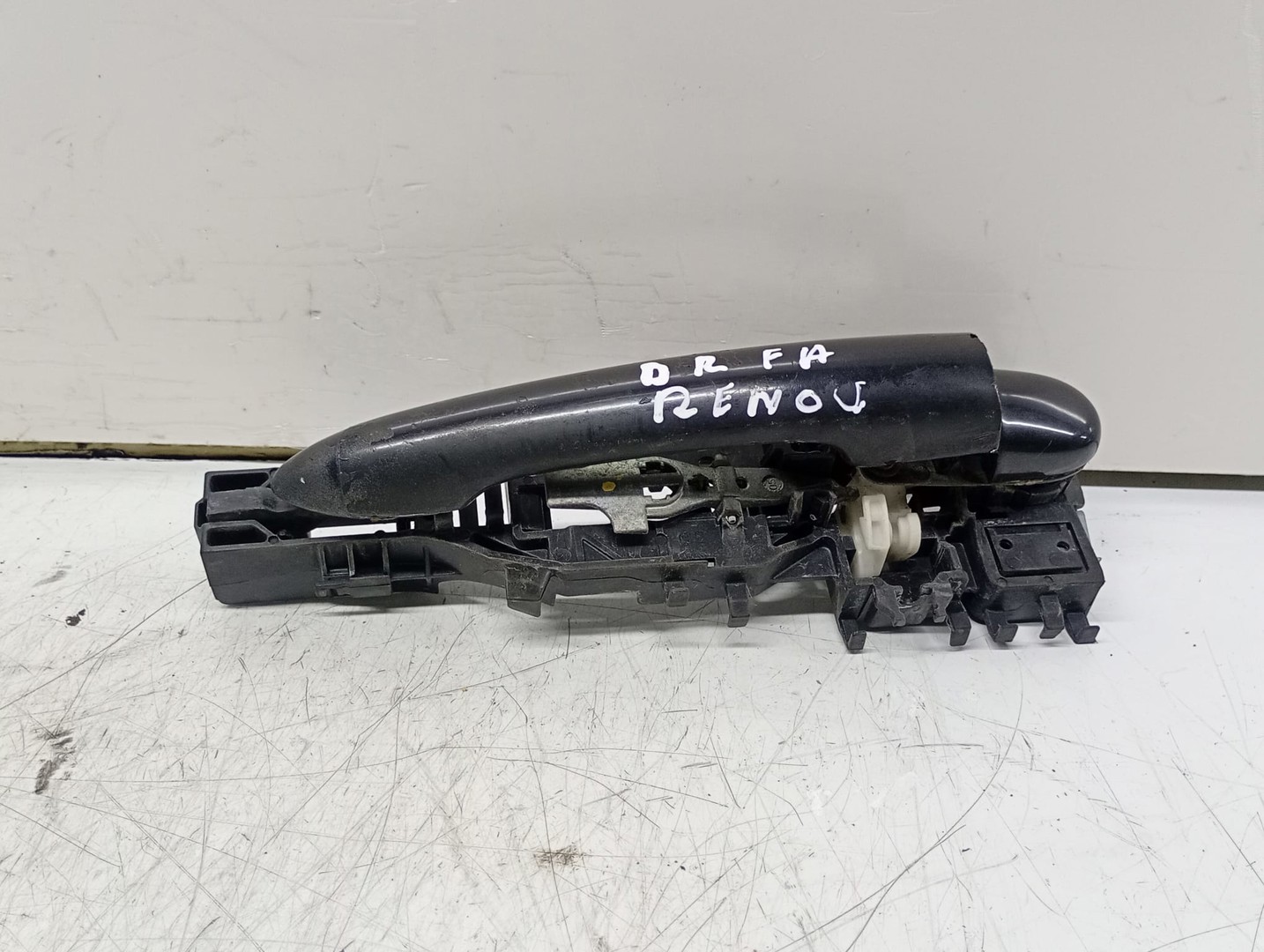 Maner exterior 8200028464 Renault Megane 2 (2002 - 2006)