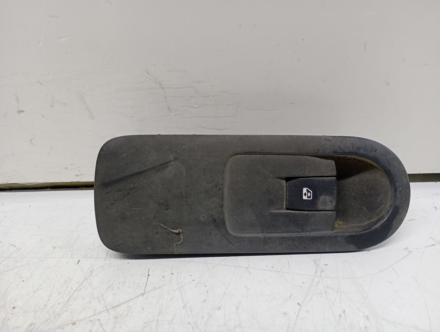 Buton geam 156013740 Renault Scenic 2 (2003 - 2006)