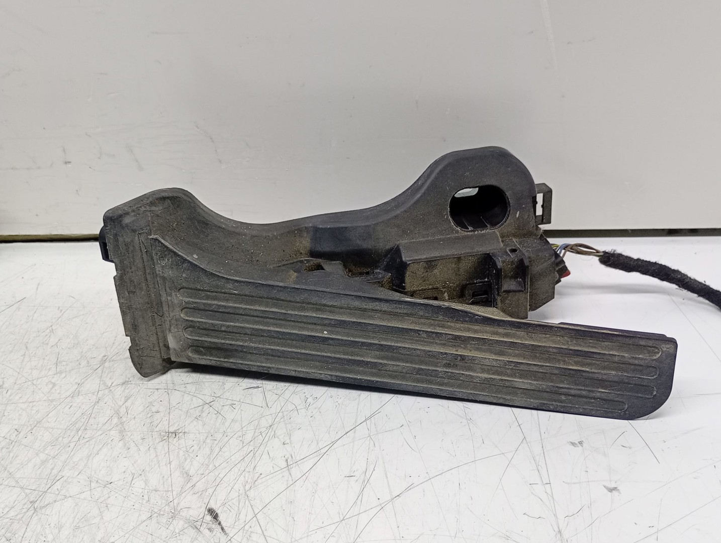 Pedala acceleratie 1k1721503P Volkswagen Golf 5 (2003 - 2009)