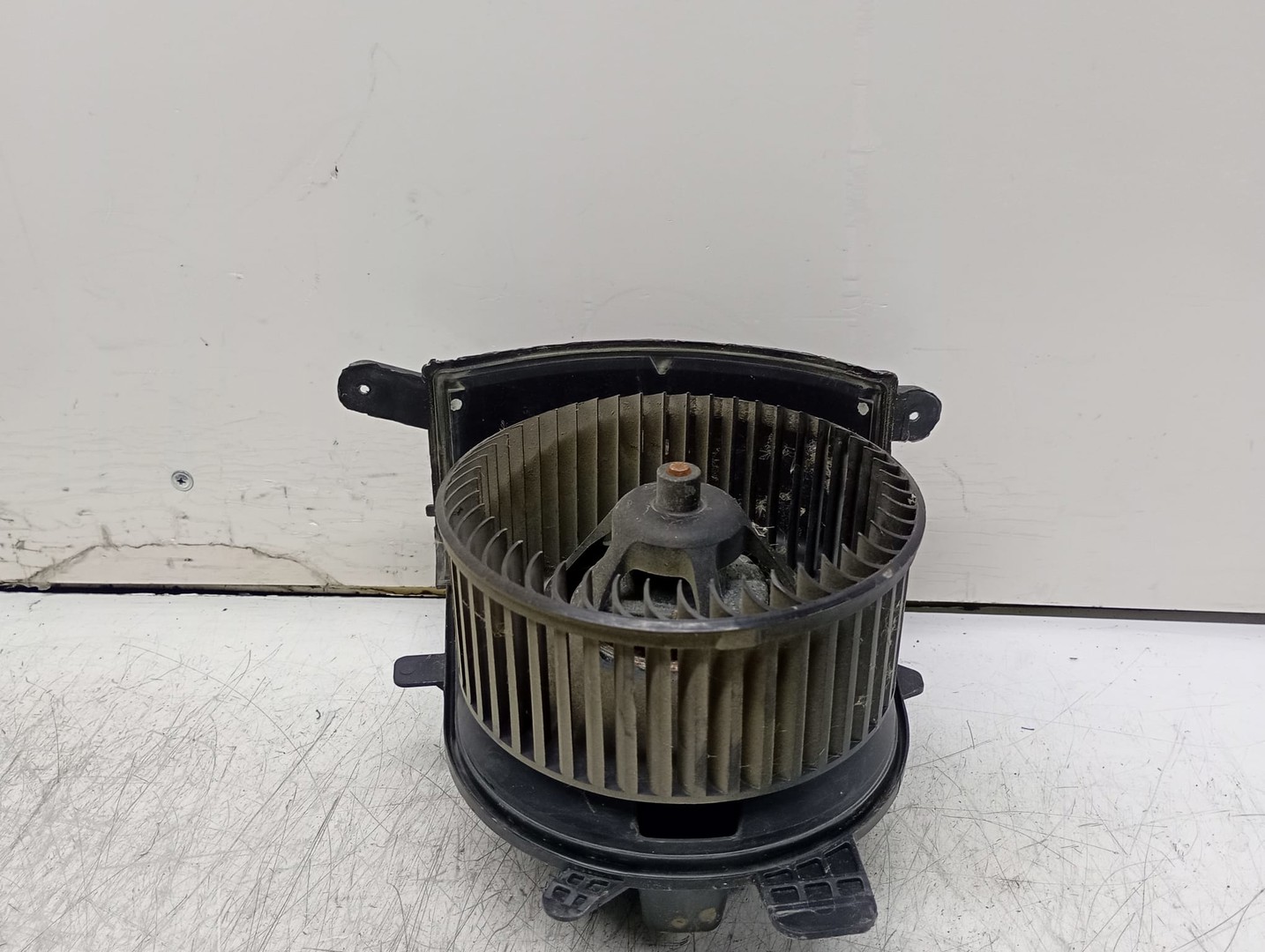 Motoras aeroterma J84F666583V Renault Scenic 2 (2003 - 2006)