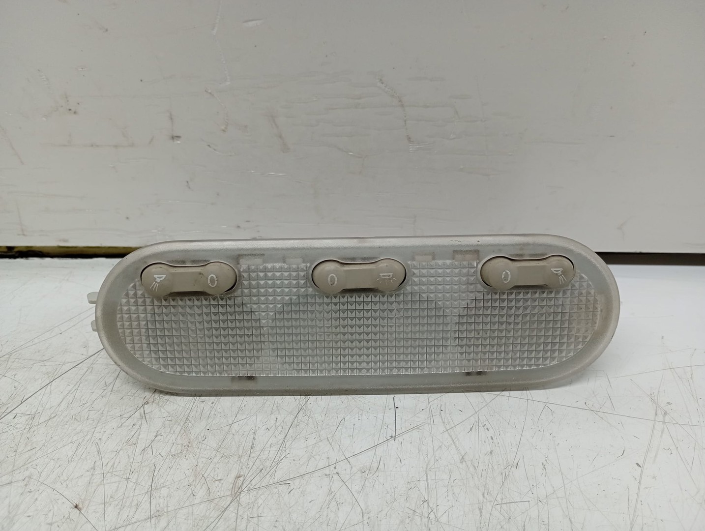 Plafoniera 8200073234 Renault Megane 2 (2002 - 2006)