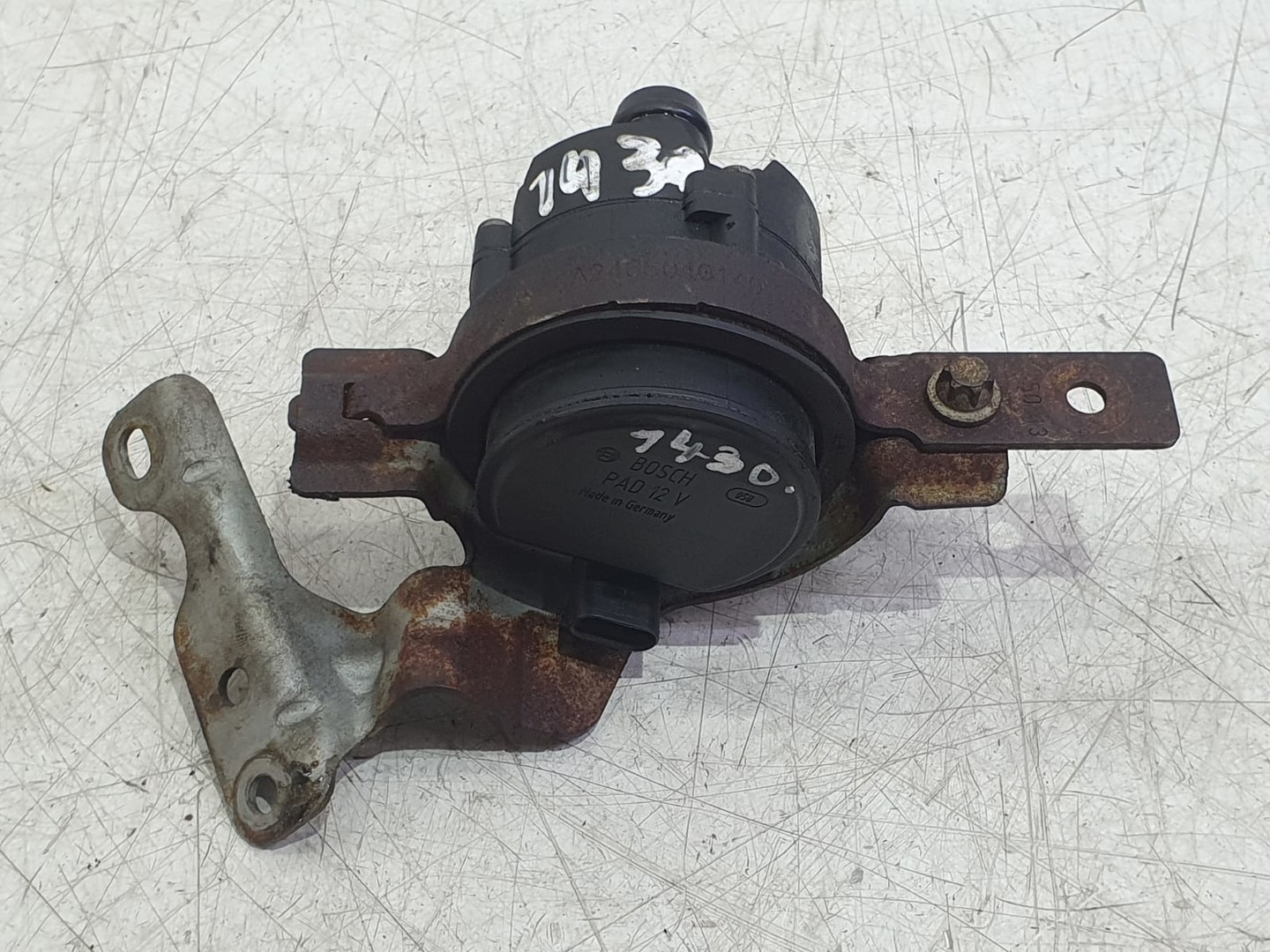 Pompa recirculare apa a0005000686 Mercedes Benz GLA-Class X156 (2013 - 2017)