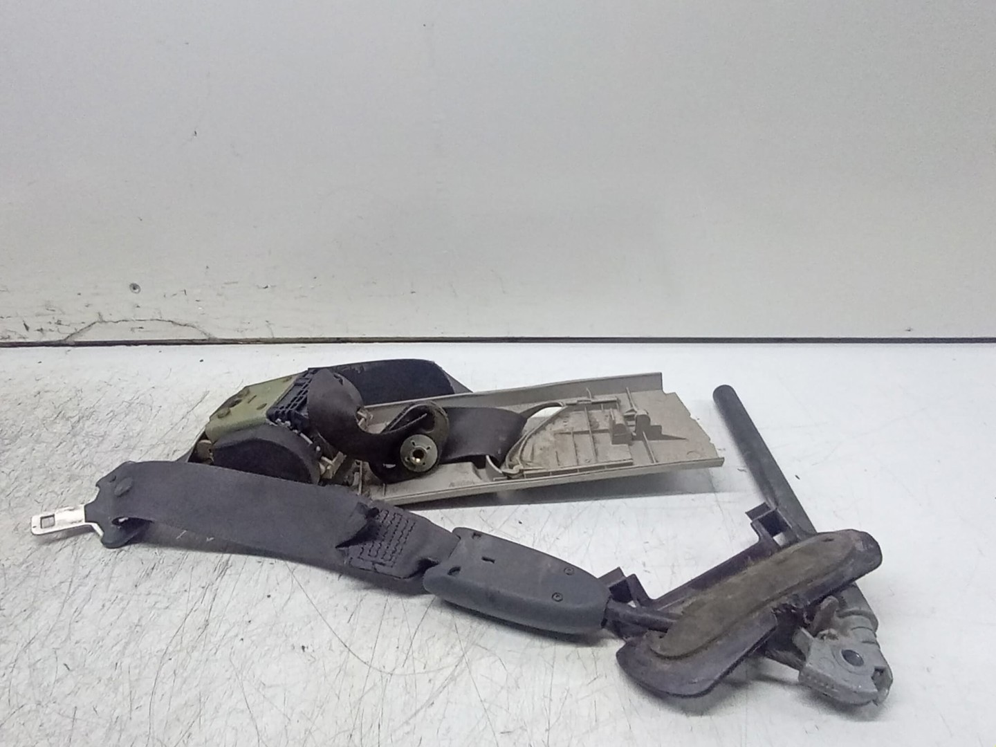Centura siguranta stanga fata B506014 Renault Scenic 2 (2003 - 2006)