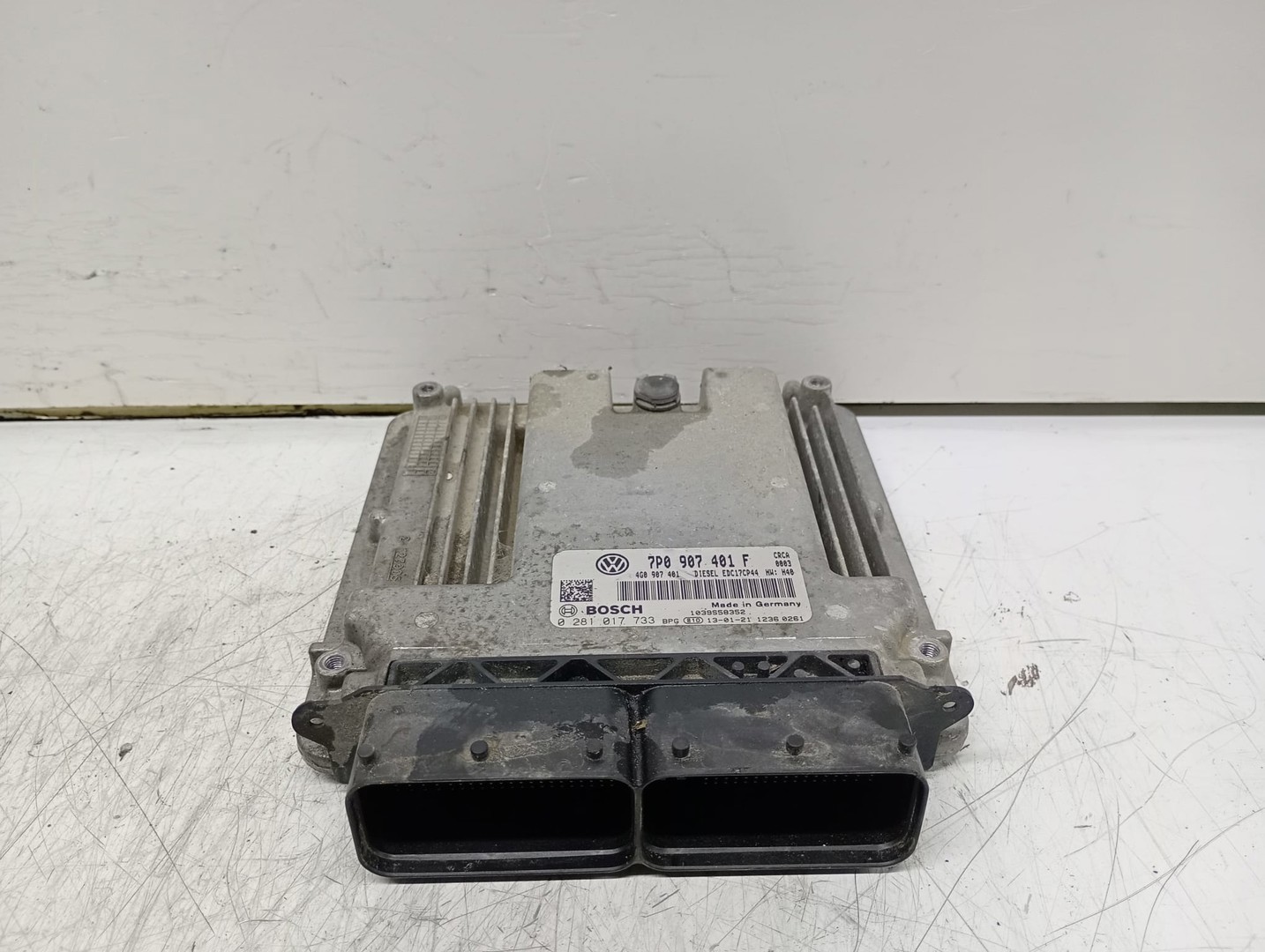 Calculator motor ECU 7P0907401F Volkswagen Touareg 2 (7P) (2010 - 2014)