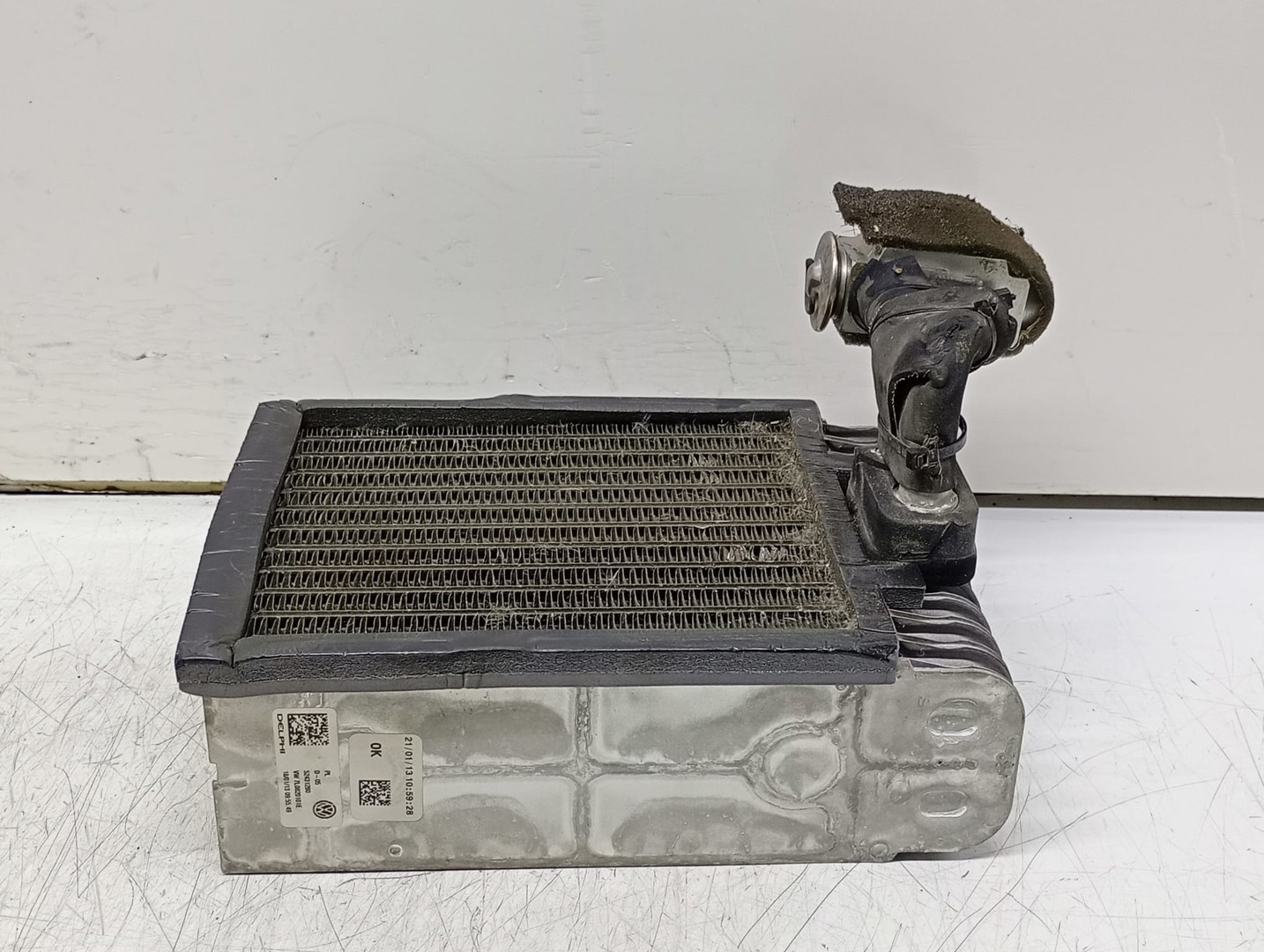 Radiator clima bord 7L0820101E Volkswagen Touareg 2 (7P) (2010 - 2014)