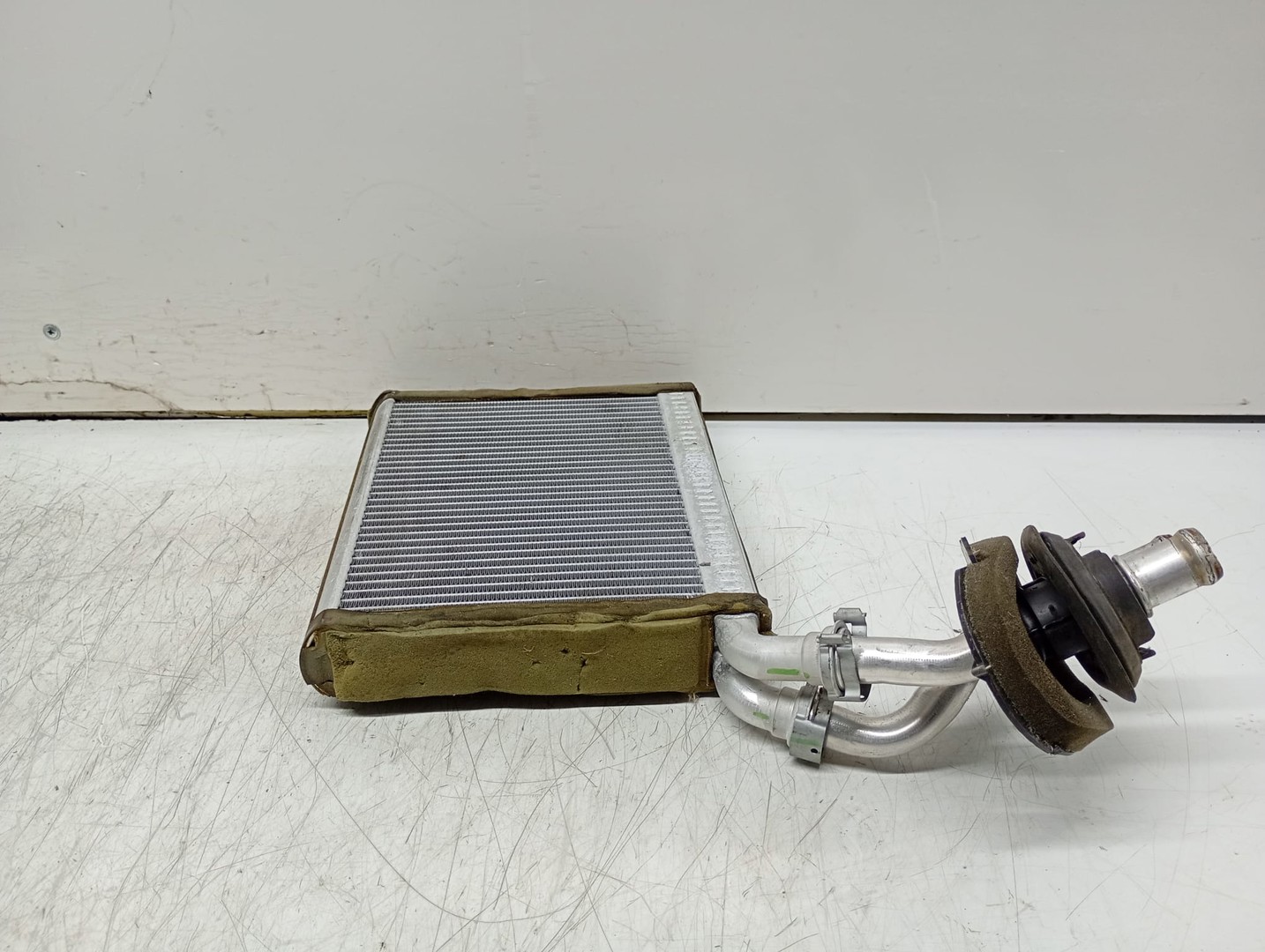 Radiator calorifer bord 7P0819031 Volkswagen Touareg 2 (7P) (2010 - 2014)