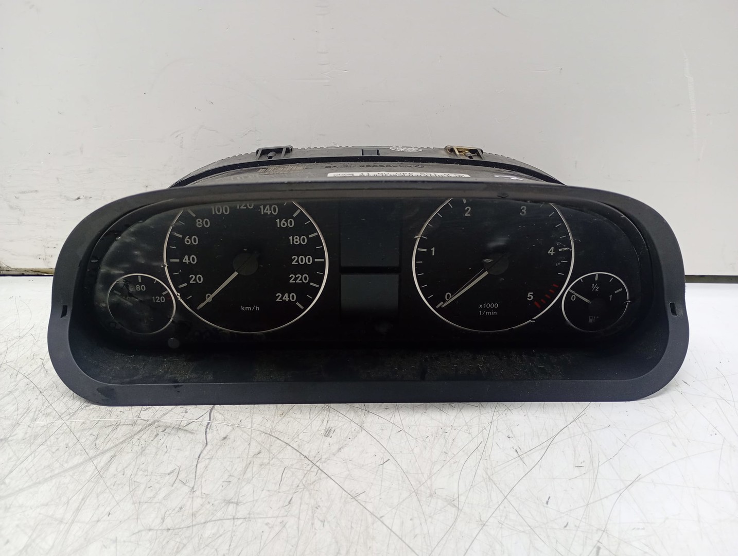 Ceasuri de bord A1694400811 Mercedes Benz A-Class W169 (facelift) (2008 - 2012)