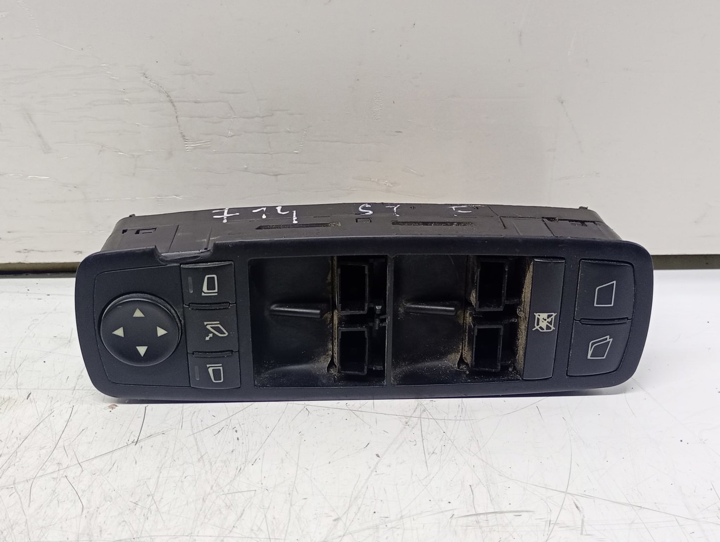 Panou comanda geamuri 03728365 a2518300390 Mercedes Benz R-Class W251 (2005 - 2010)