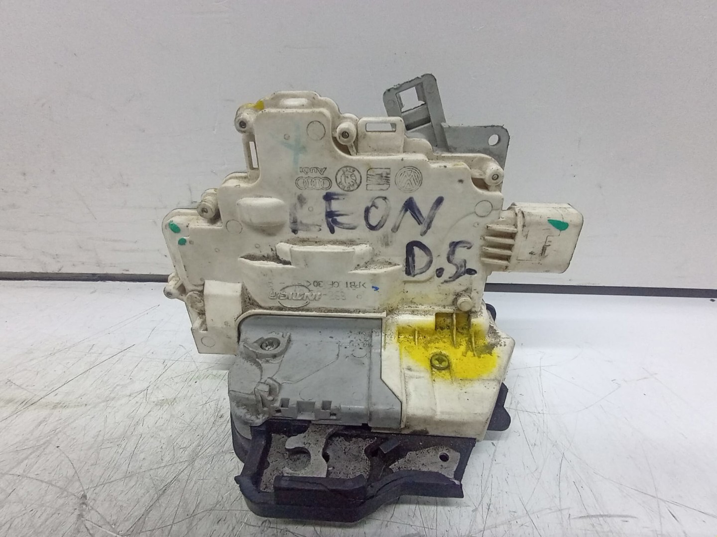 Broasca dreapta spate Audi A6 4F/C6 (2004 - 2008)