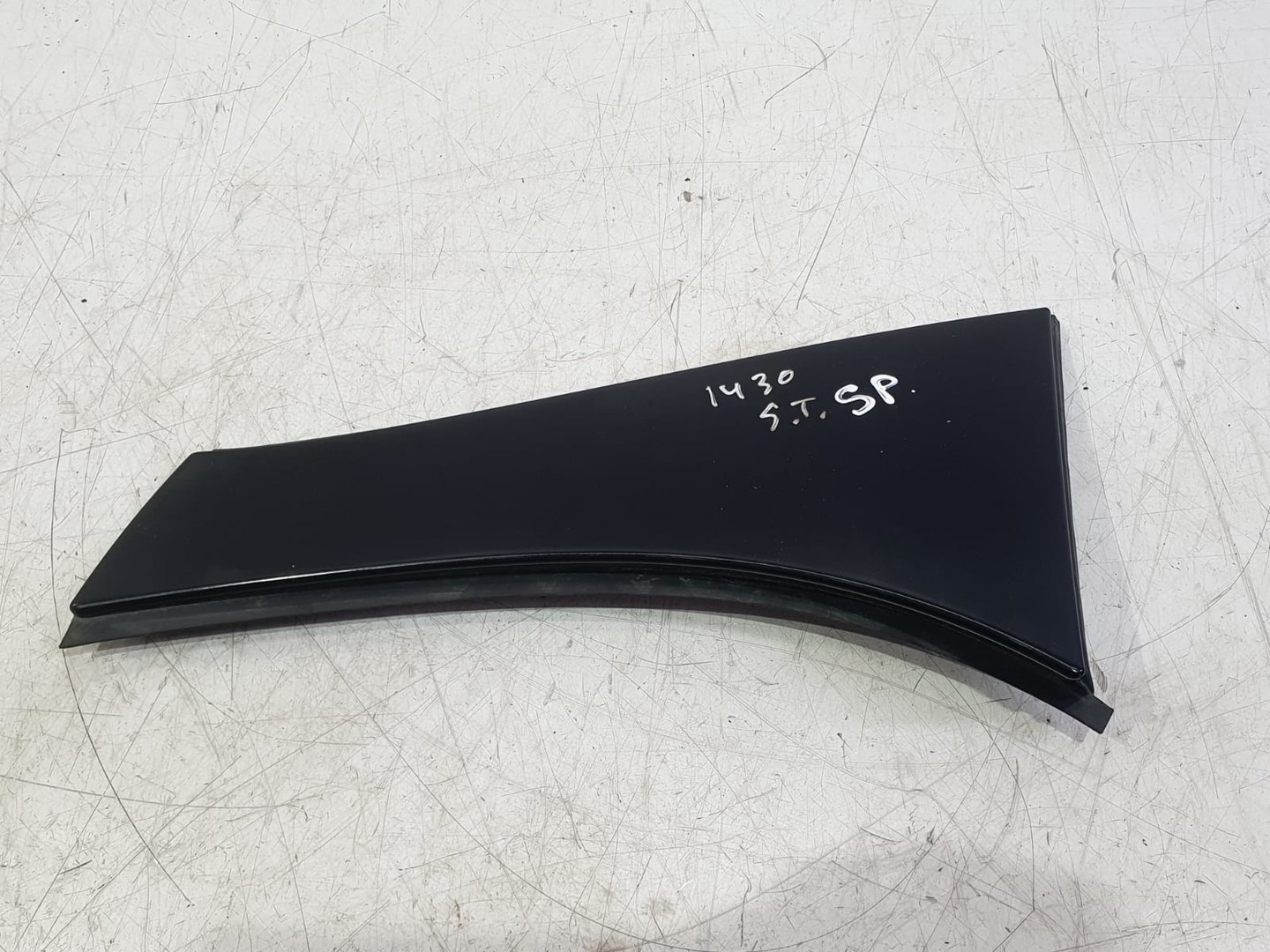 Ornament haion a1567900388 Mercedes Benz GLA-Class X156 (2013 - 2017) Cod: 197