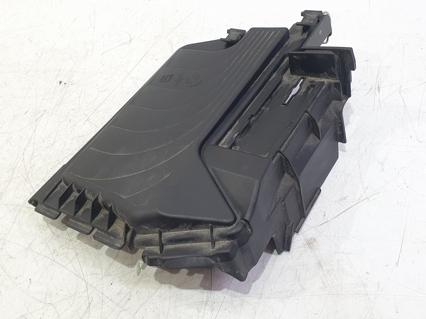 Capac baterie a2465400182 Mercedes Benz GLA-Class X156 (2013 - 2017)
