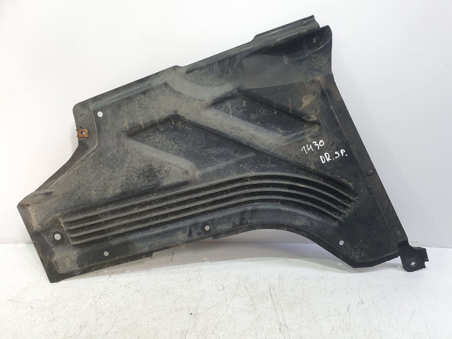Scut caroserie dreapta a2466840400 Mercedes Benz GLA-Class X156 (2013 - 2017) Cod: 197