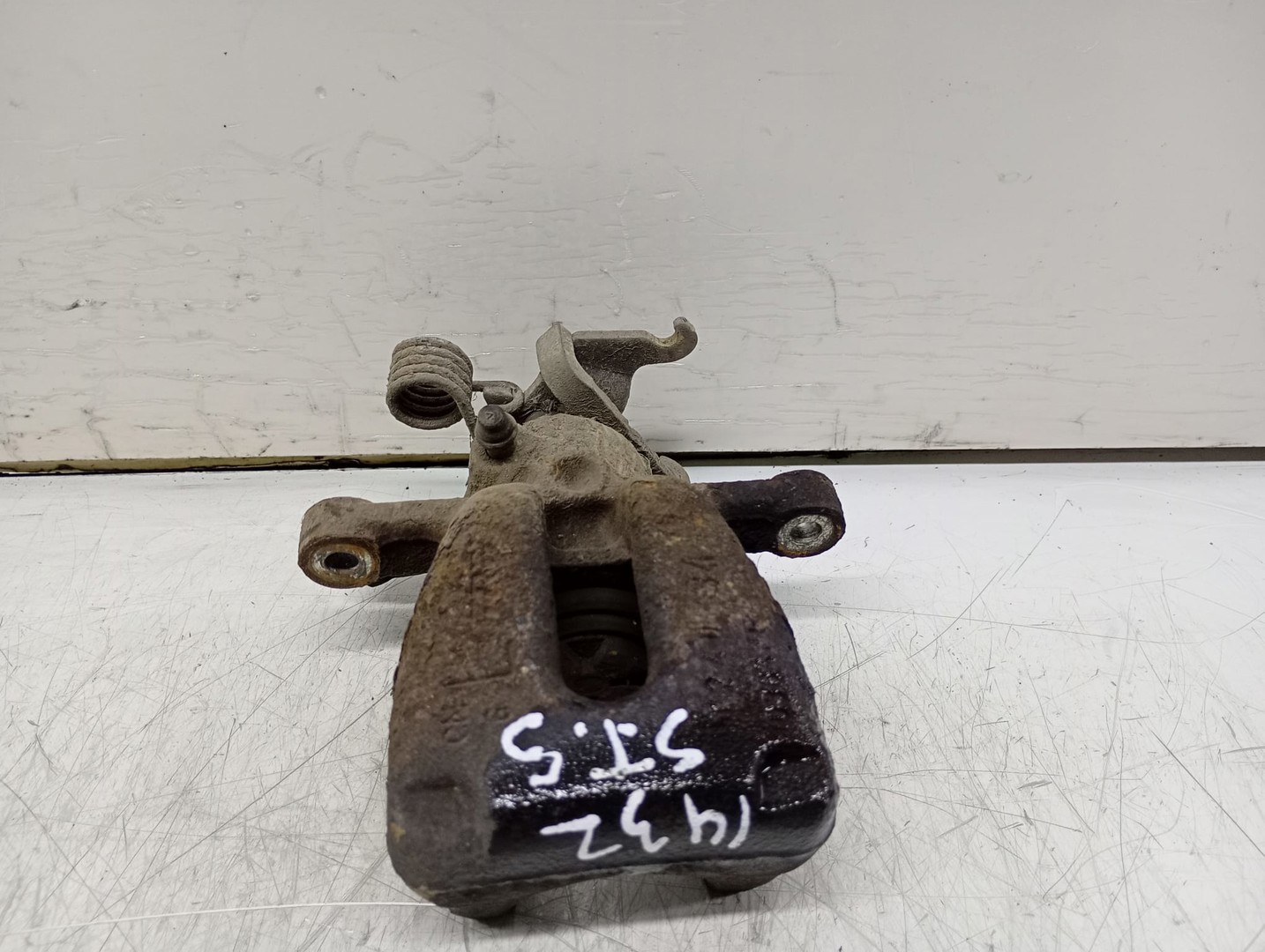 Etrier stanga spate Smart Forfour 1 (2004 - 2006)