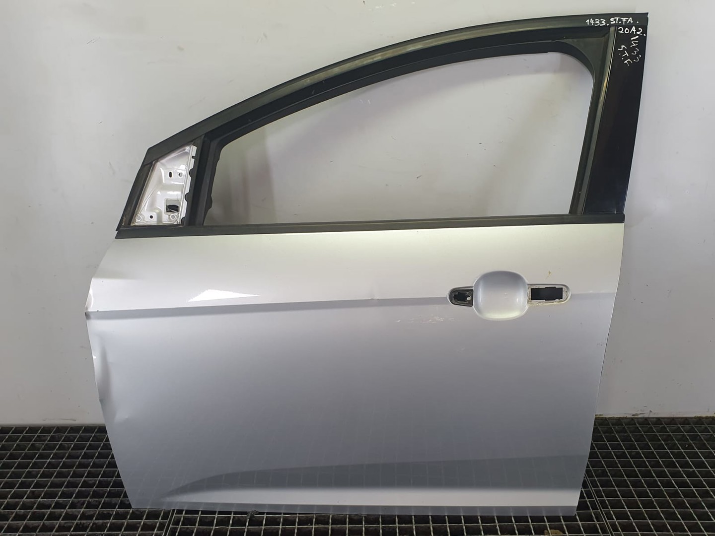 Usa stanga fata bm51-a20221-bL Ford Focus 3 (2011 - 2015)