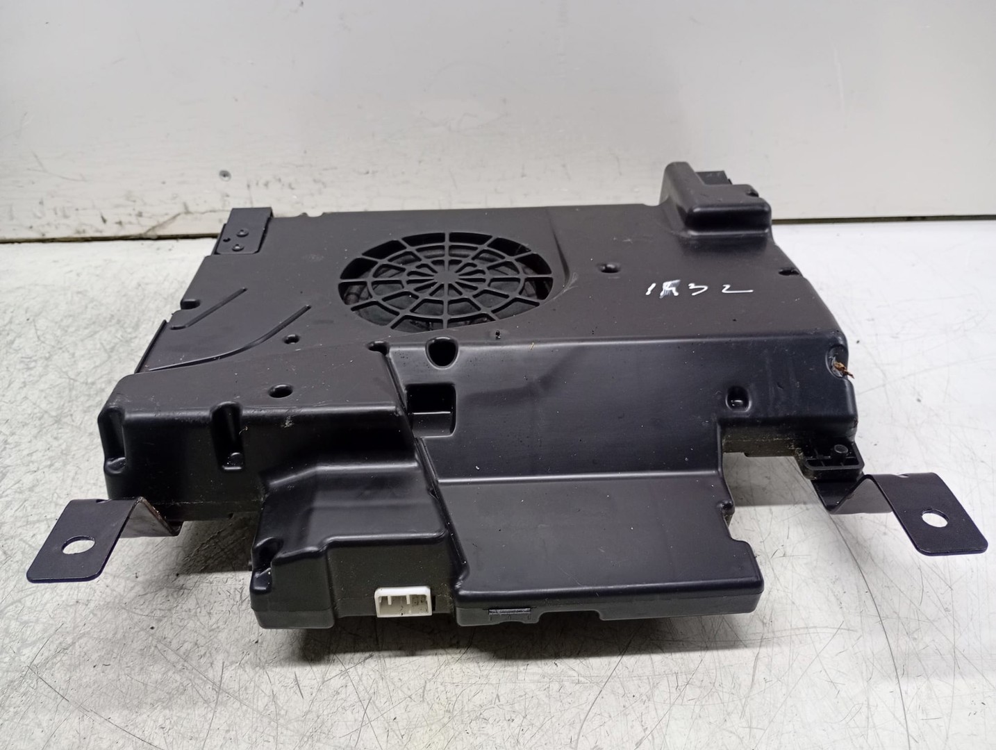 Subwoofer Smart Forfour 1 (2004 - 2006)