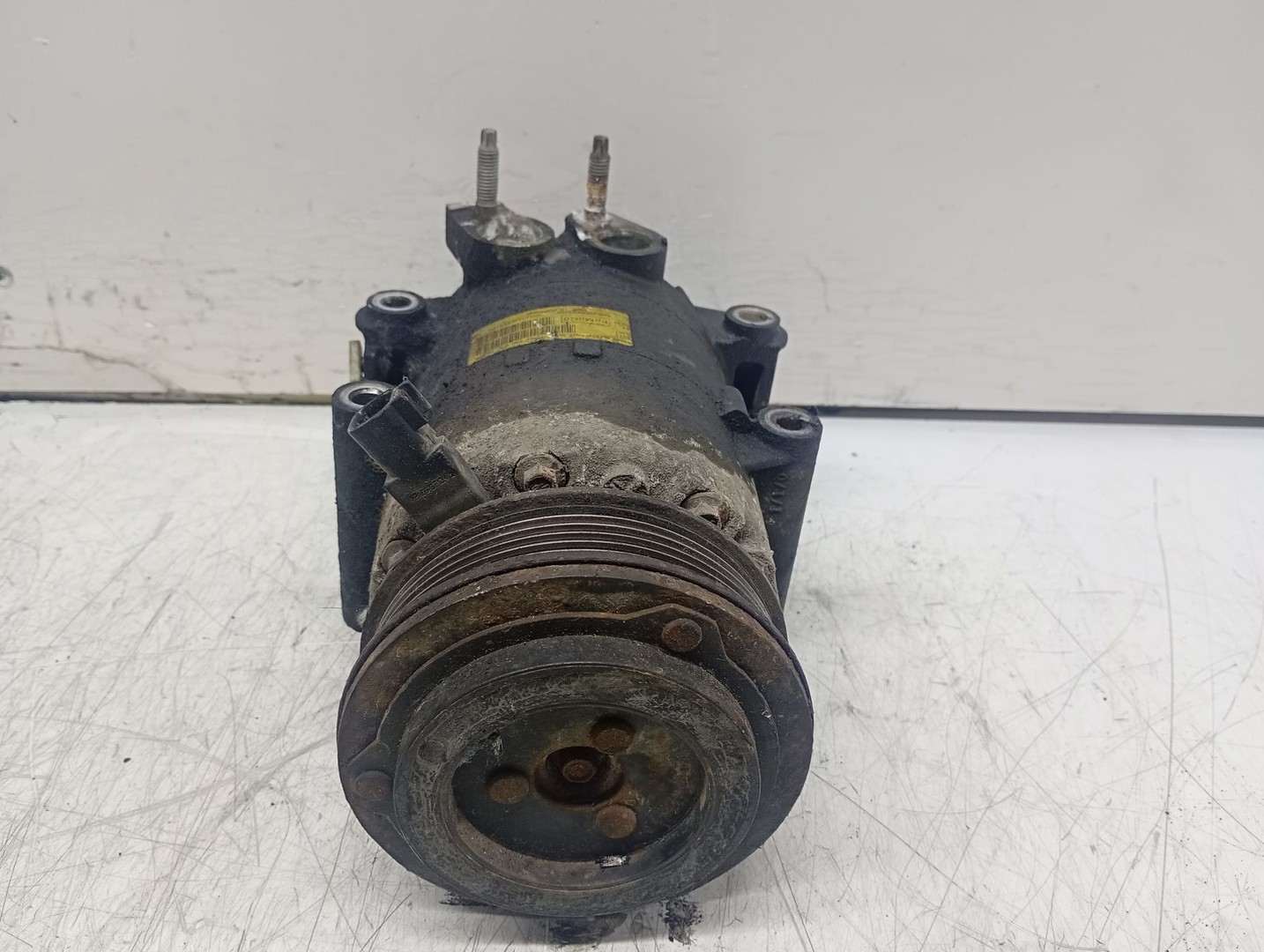 Compresor clima ac AV11-19D629-BA Ford Focus 3 (2011 - 2015)