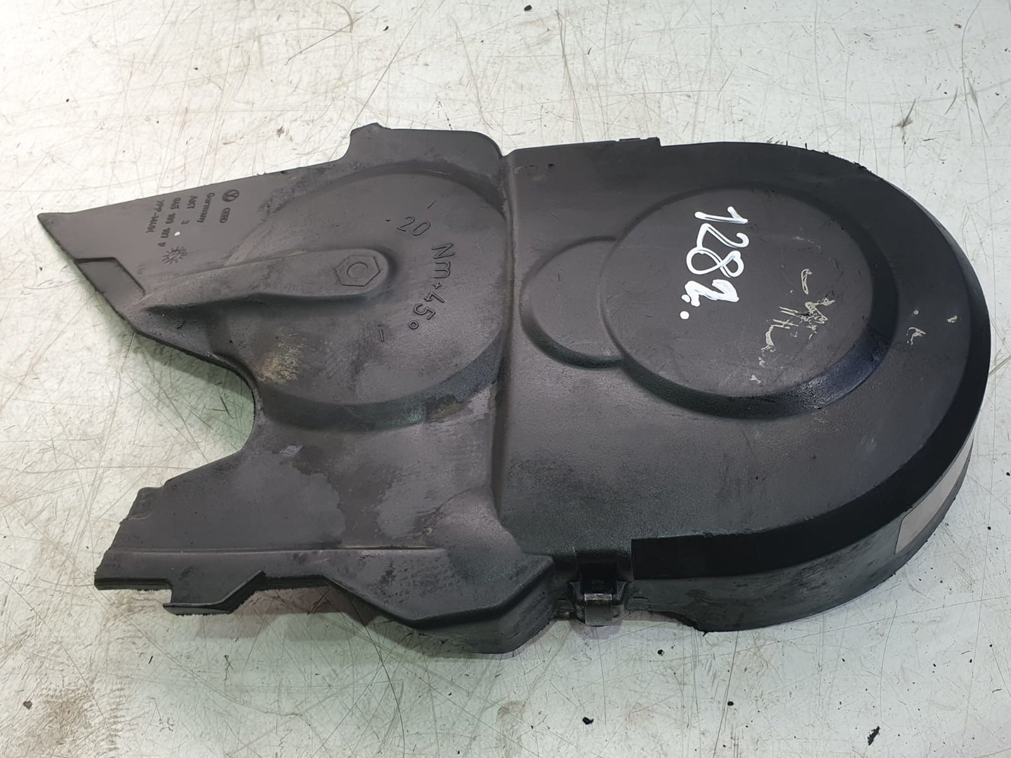Capac distributie 046109107f Volkswagen Passat B6 (2005 - 2010)