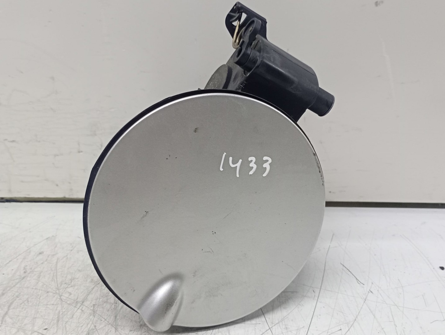 Usita rezervor AU51-9A095-AA Ford Focus 3 (2011 - 2015)