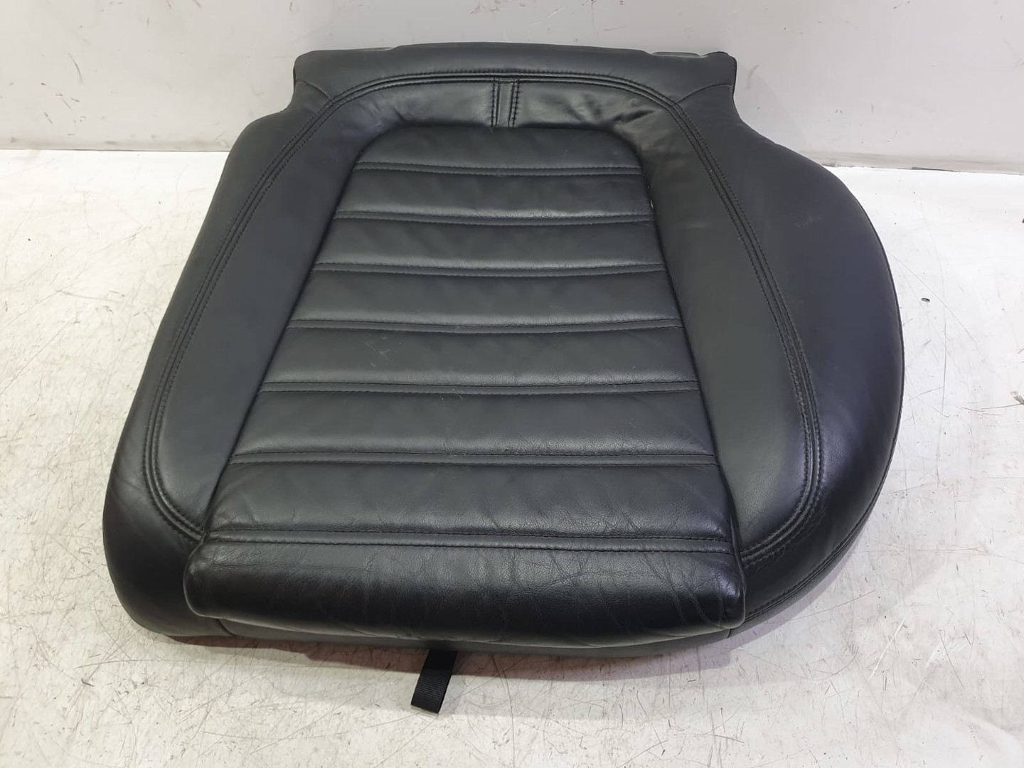 Bancheta spate Volkswagen Passat B6 (2005 - 2010)
