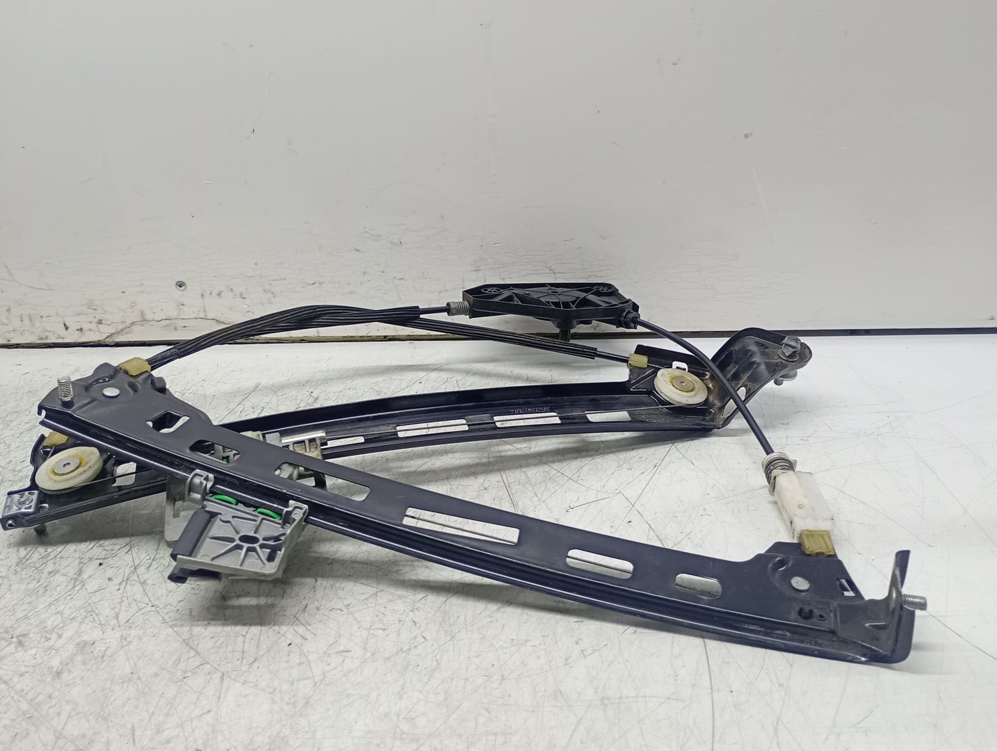 Macara geam dreapta fata 3C8837462j Volkswagen Passat CC 1 (2008 - 2012)