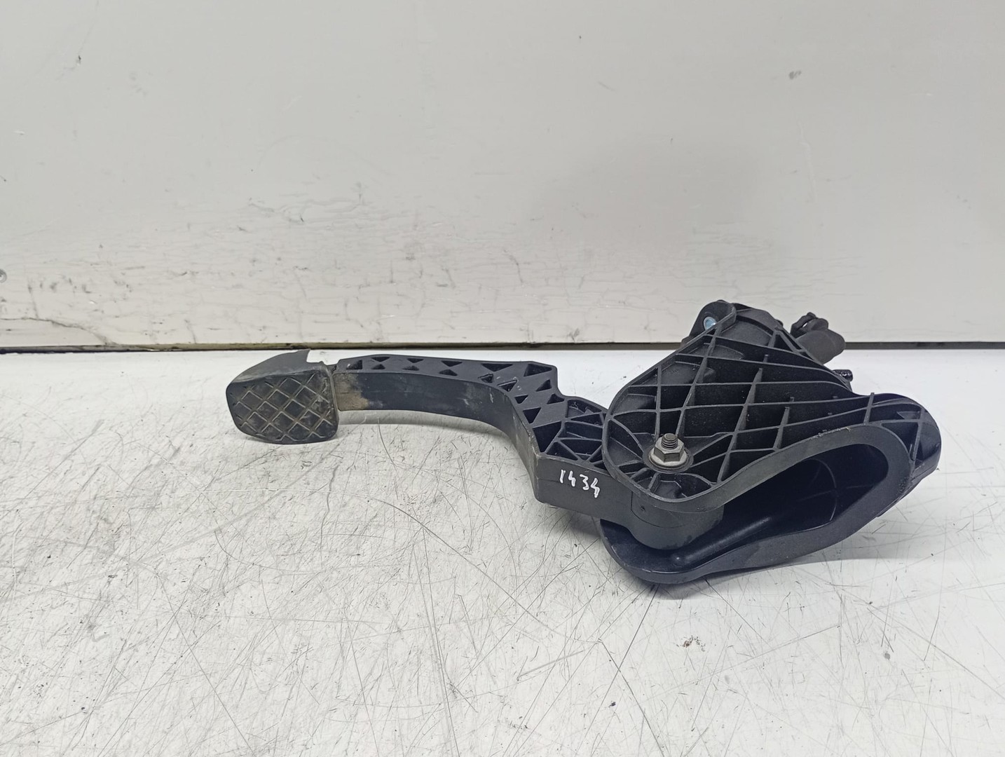 Pedala ambreiaj 1k1721059DL Volkswagen Golf 6 (2008 - 2015)